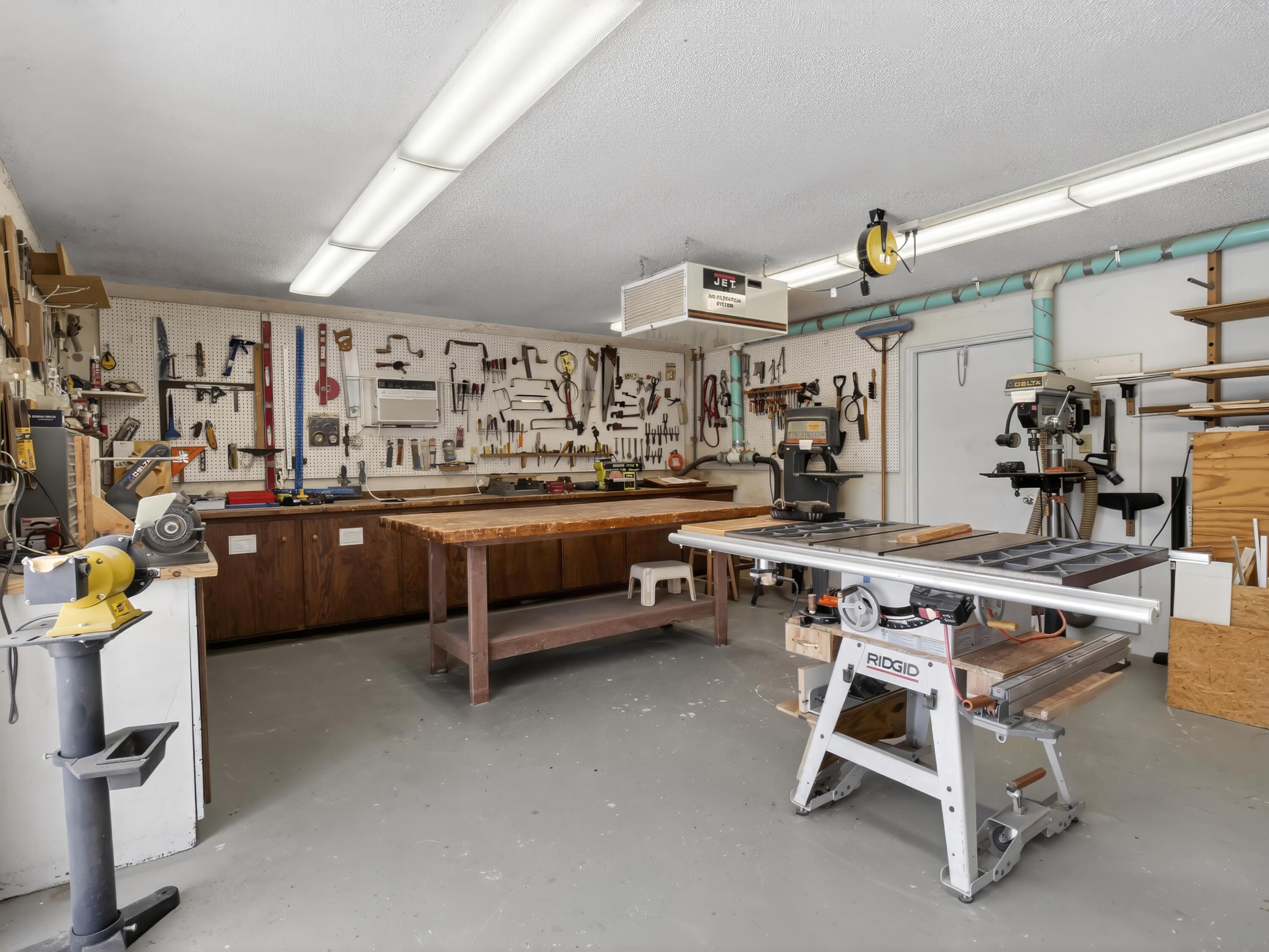 1225 NW 21st Street 2407