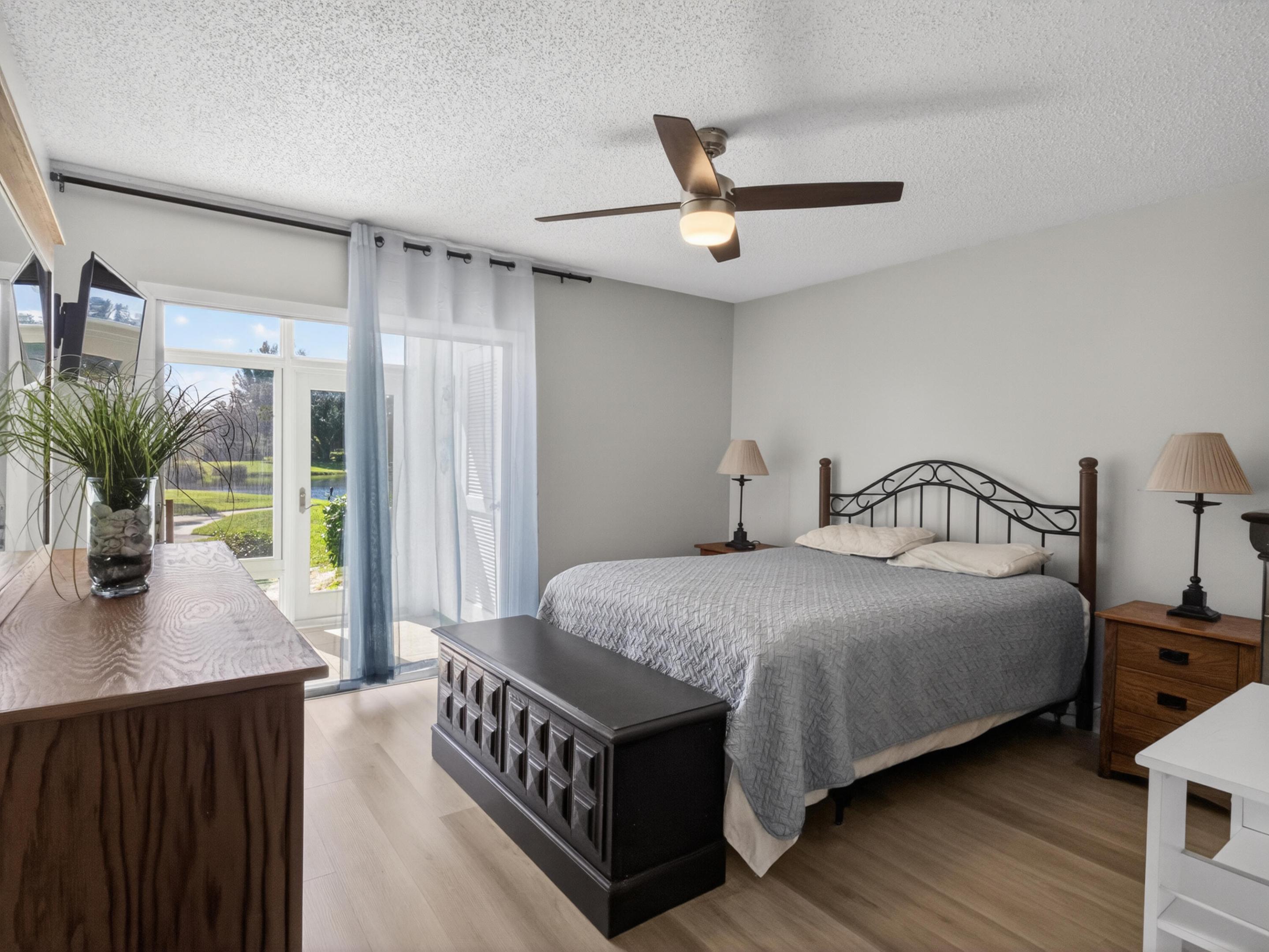 1225 NW 21st Street 2407