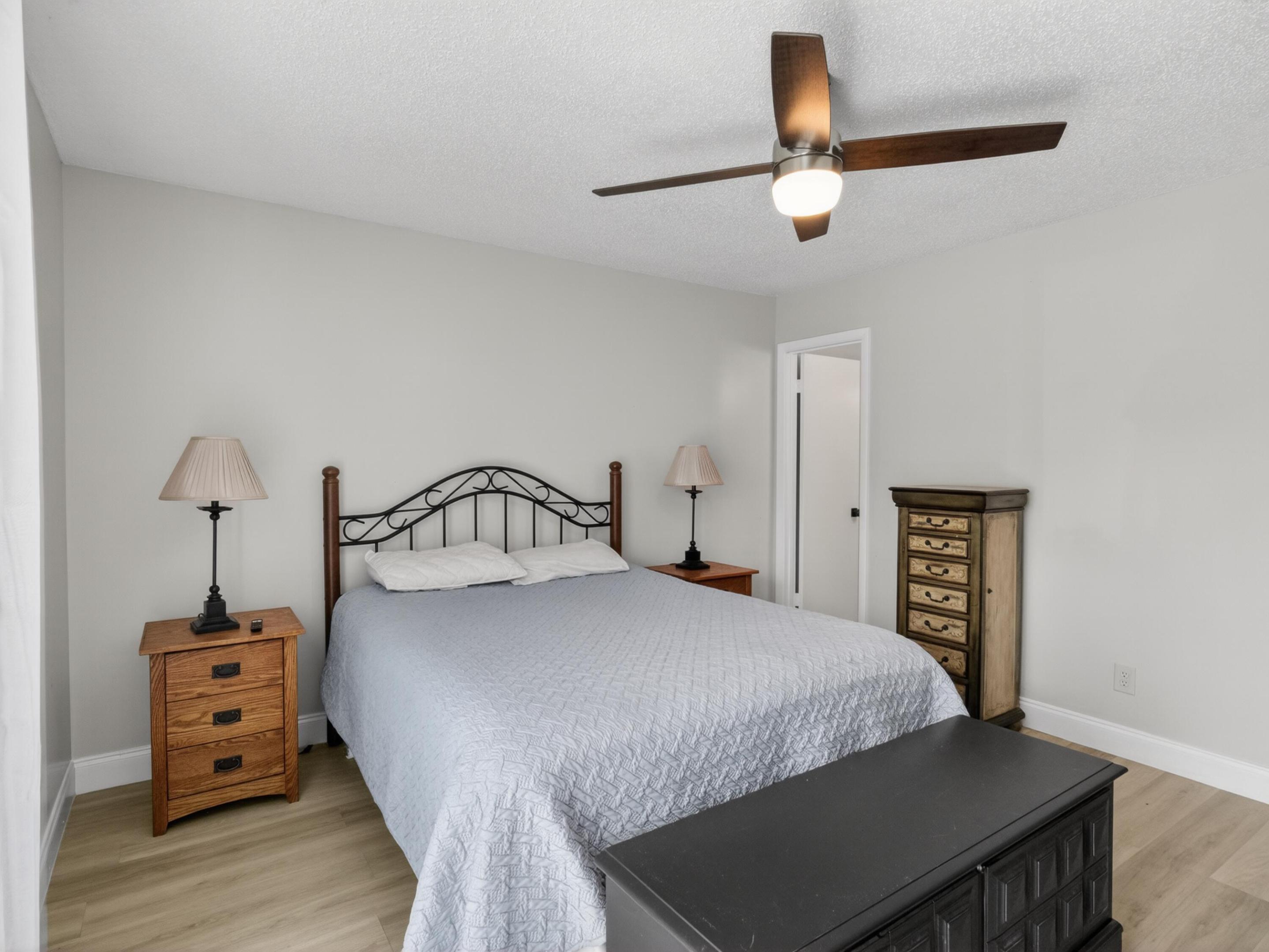 1225 NW 21st Street 2407