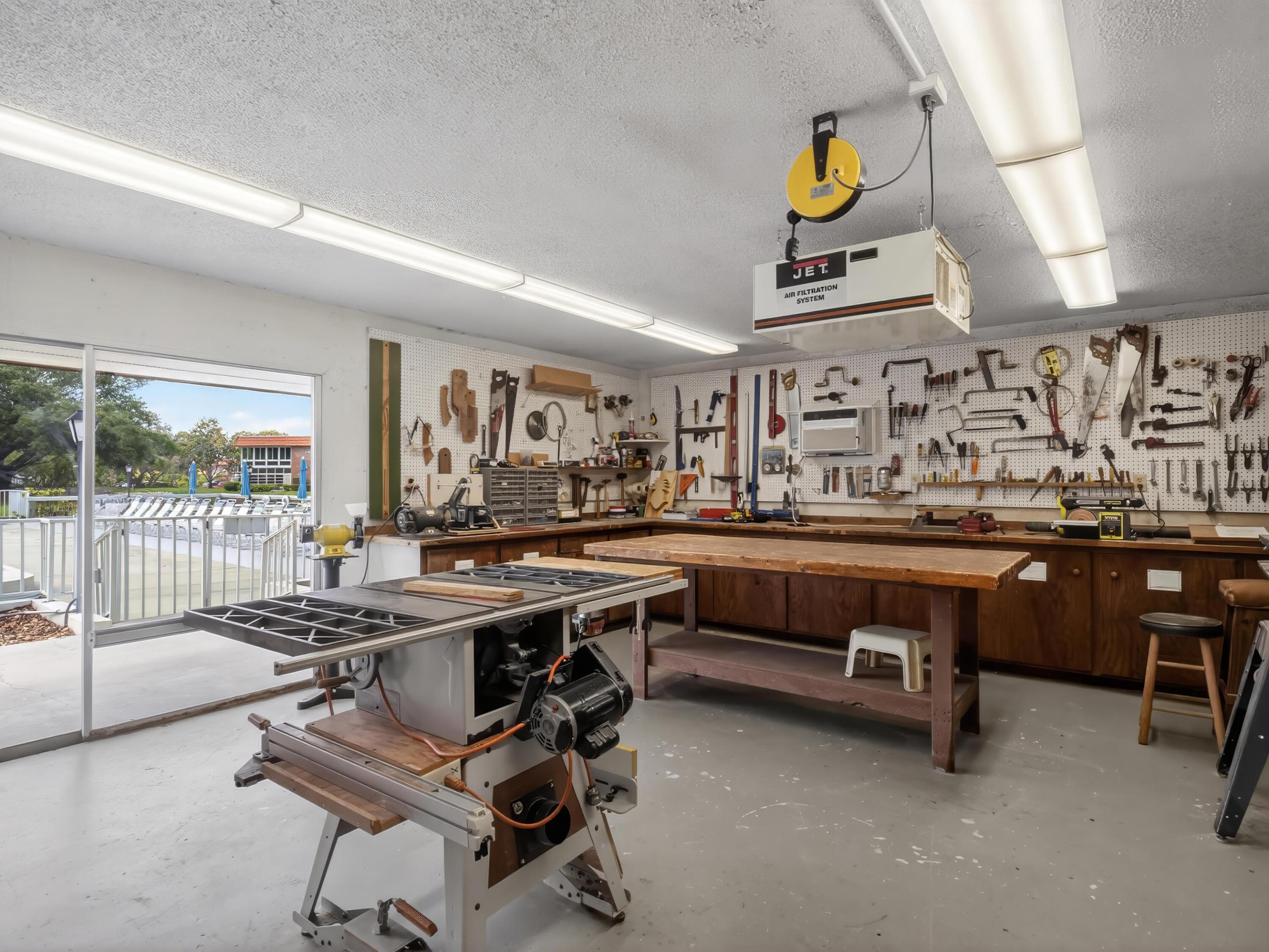 1225 NW 21st Street 2407