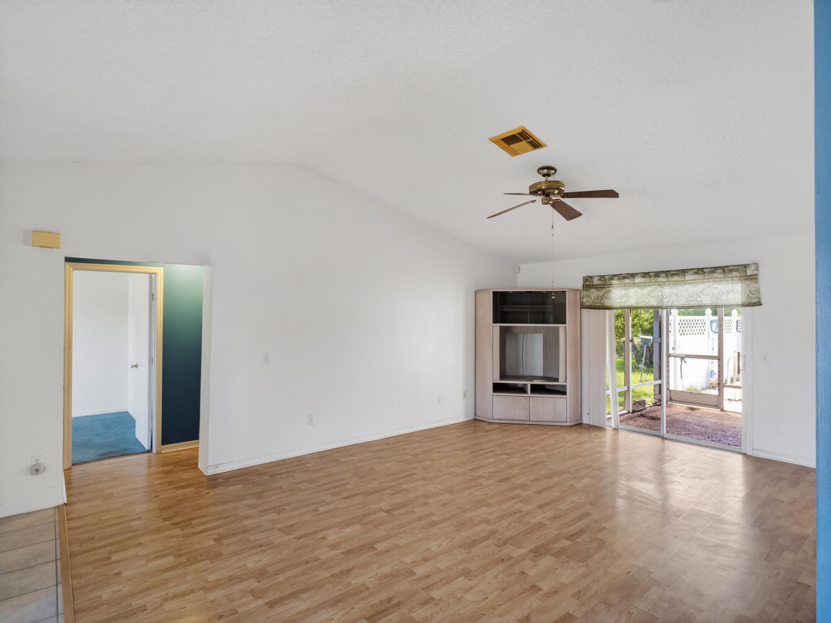 1094 SW Cairo Avenue, Port St. Lucie