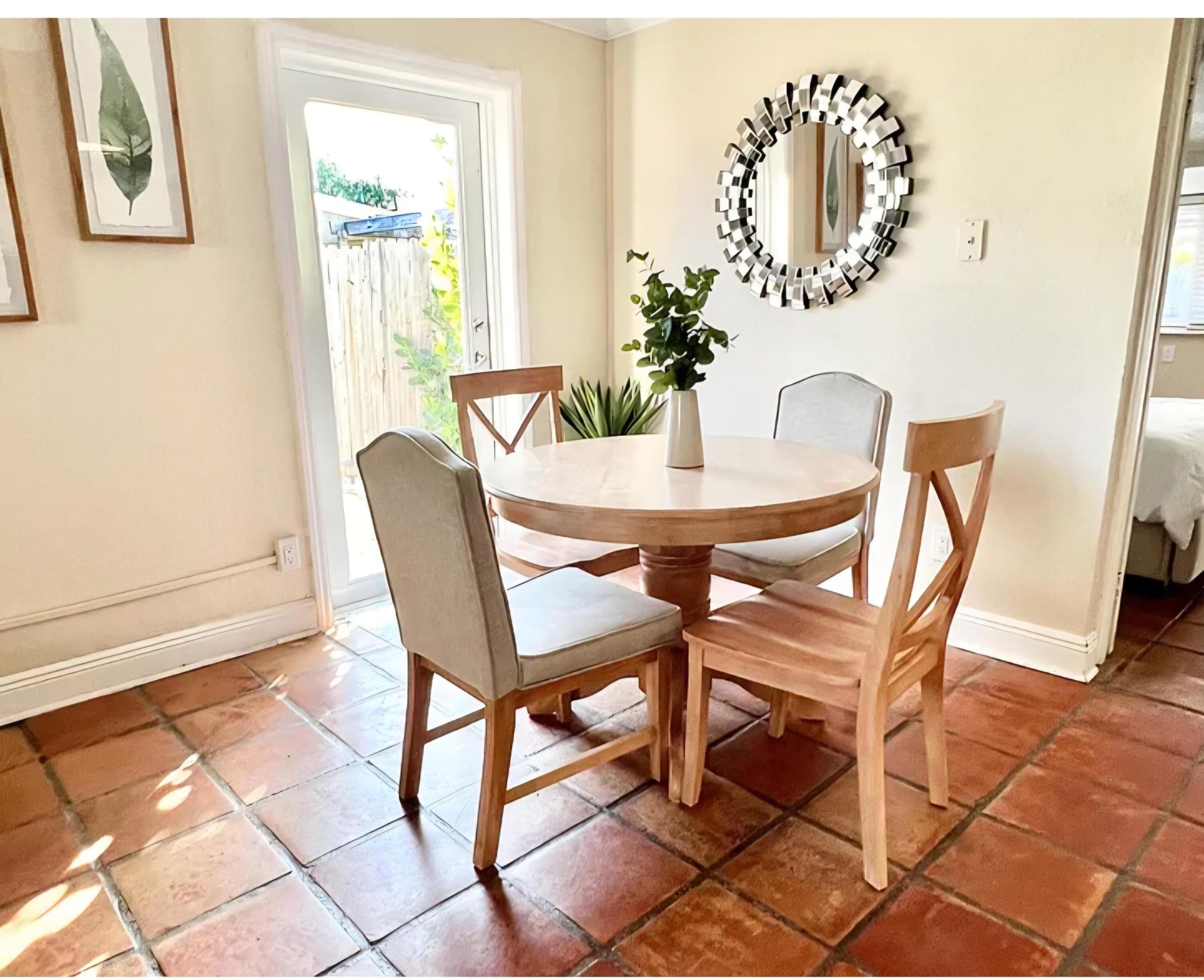 18948 SE Homewood Ave Avenue SE