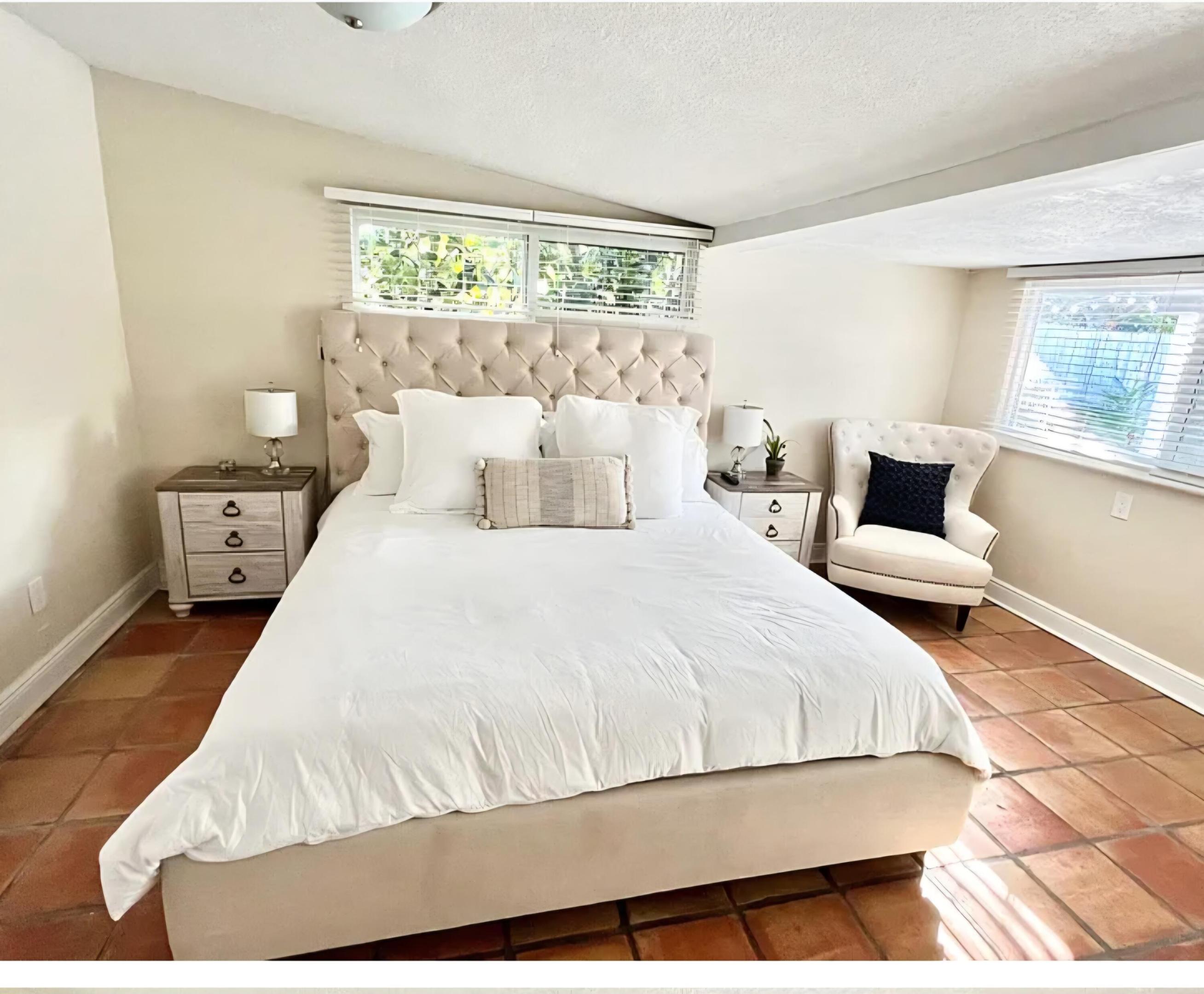 18948 SE Homewood Ave Avenue SE