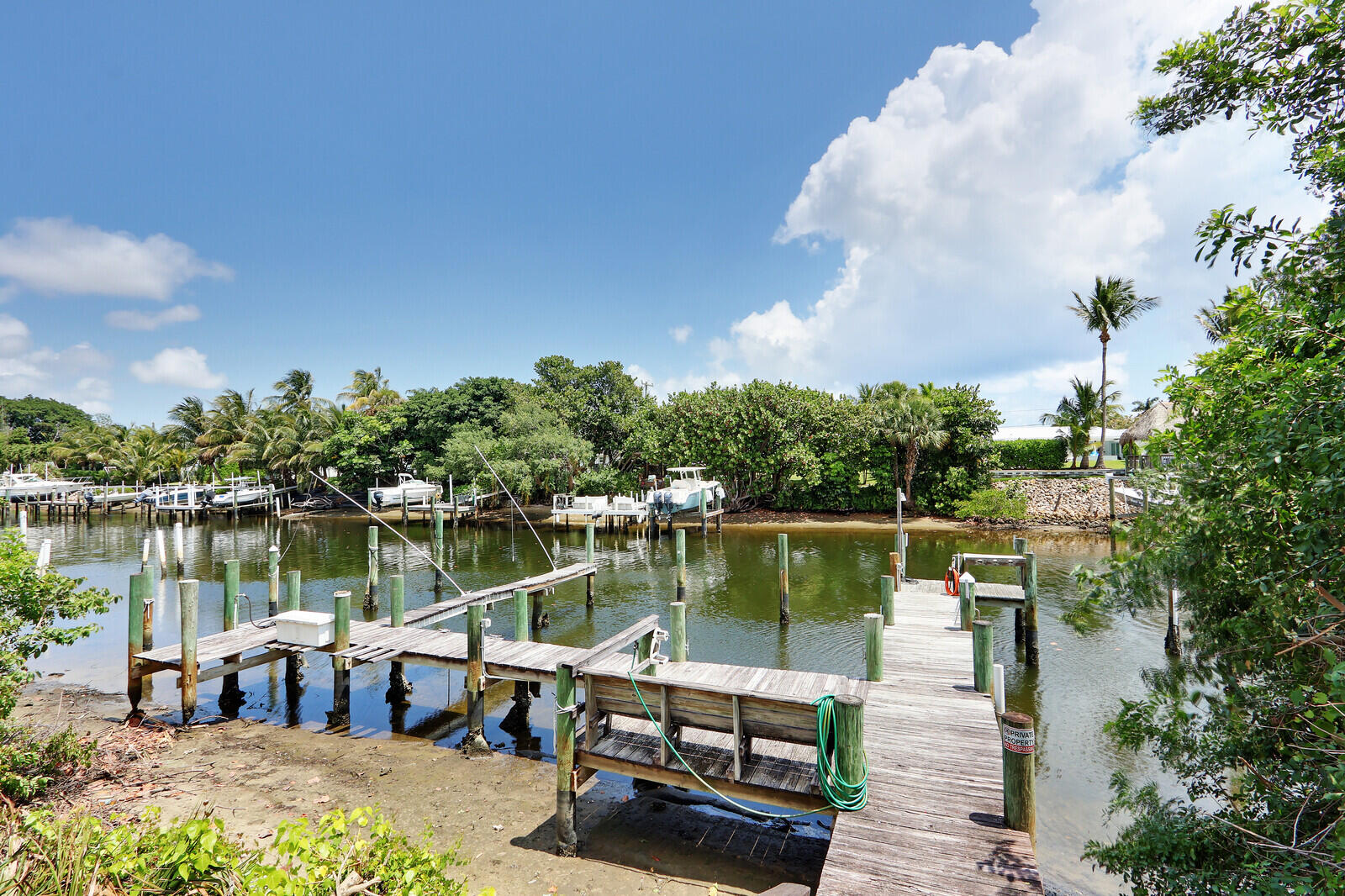 312 Southwind Drive 208