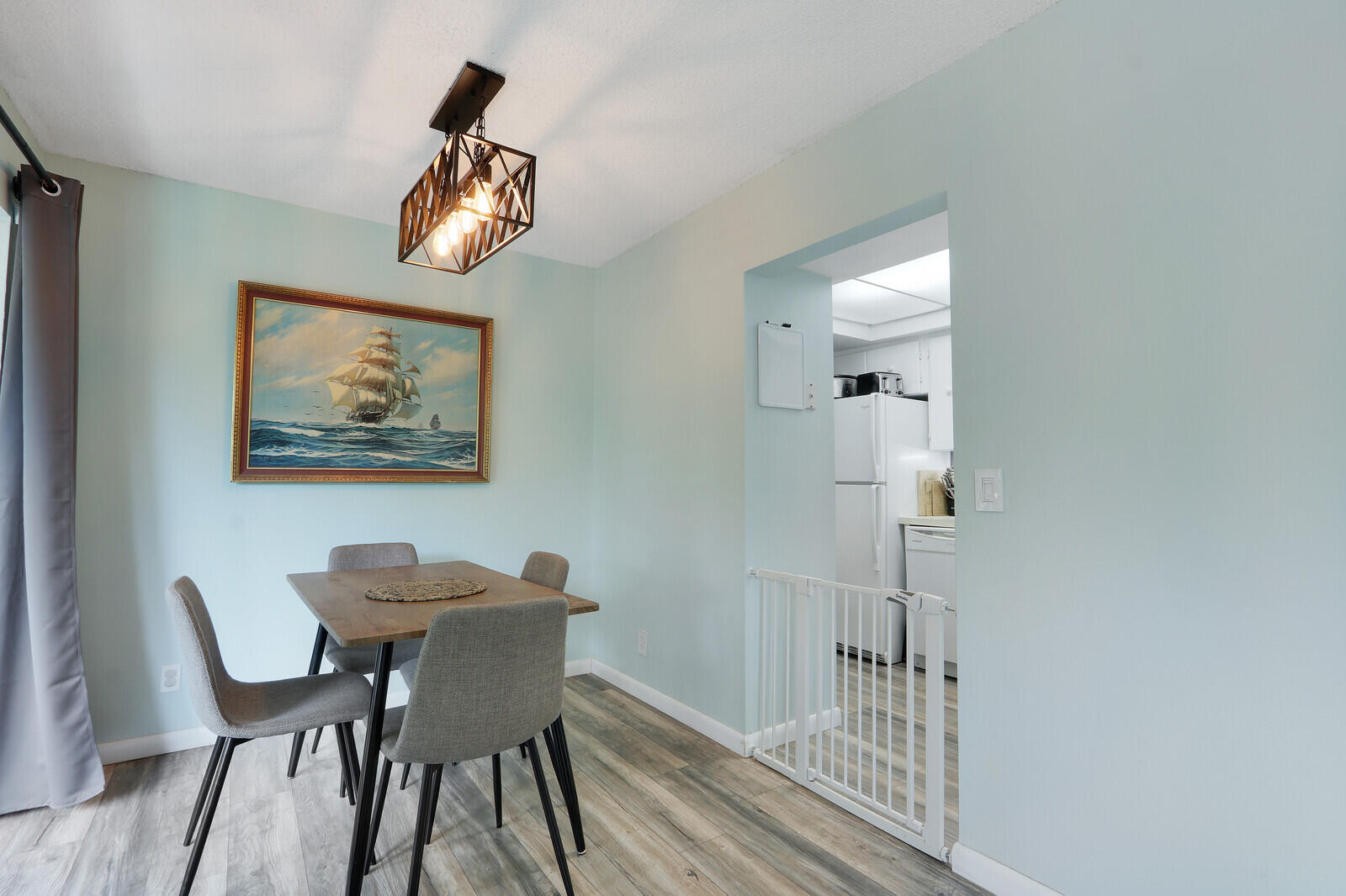 312 Southwind Drive 208