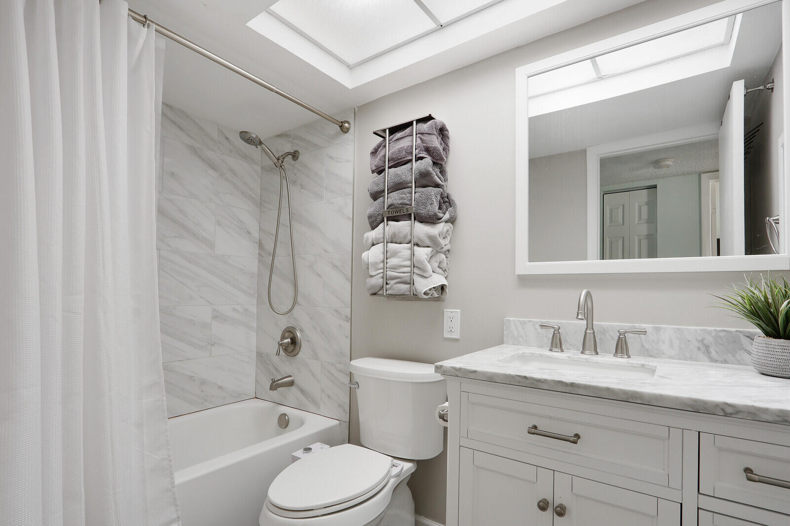 312 Southwind Drive 208