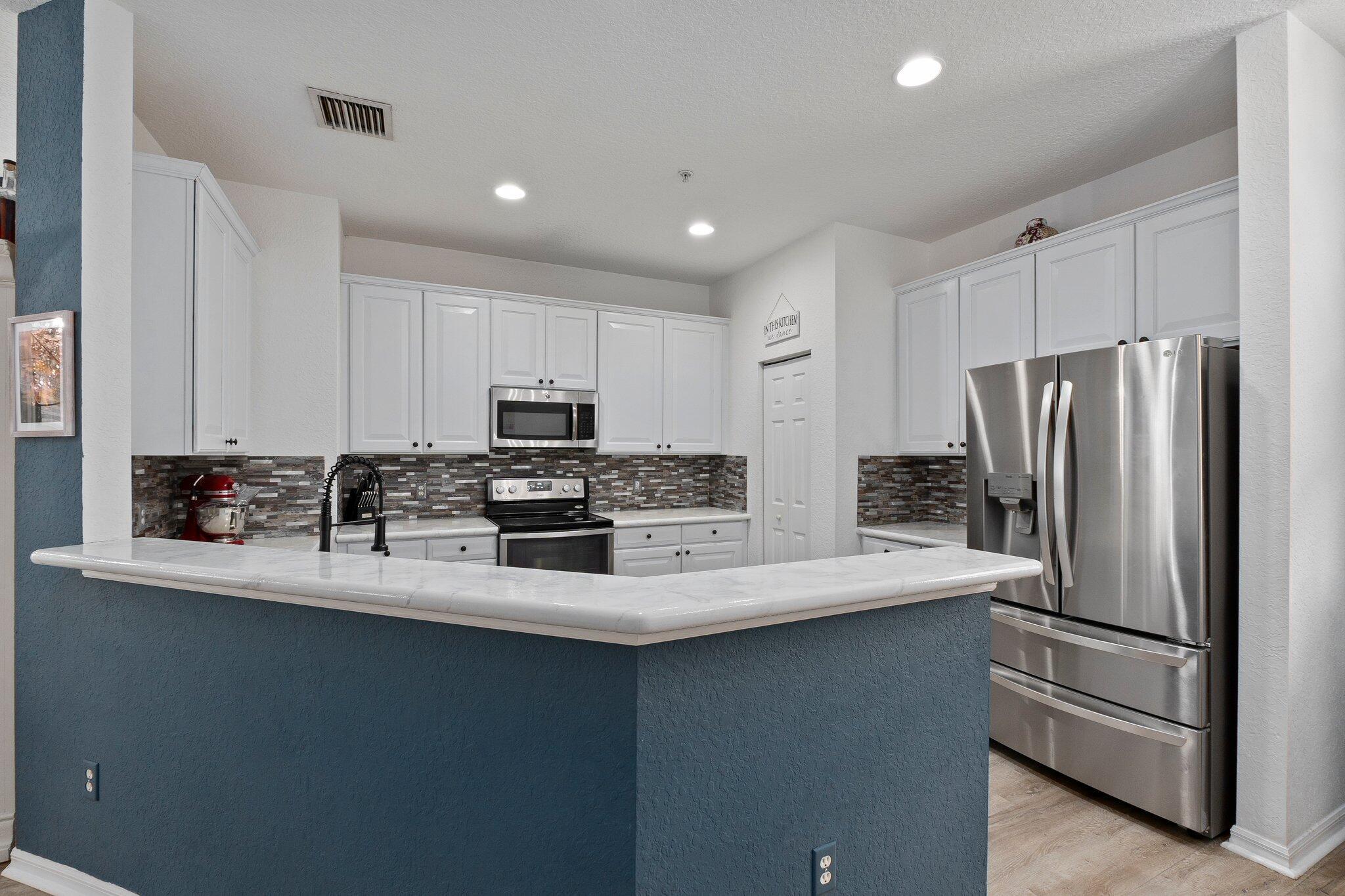 115 Pond Apple Lane 101