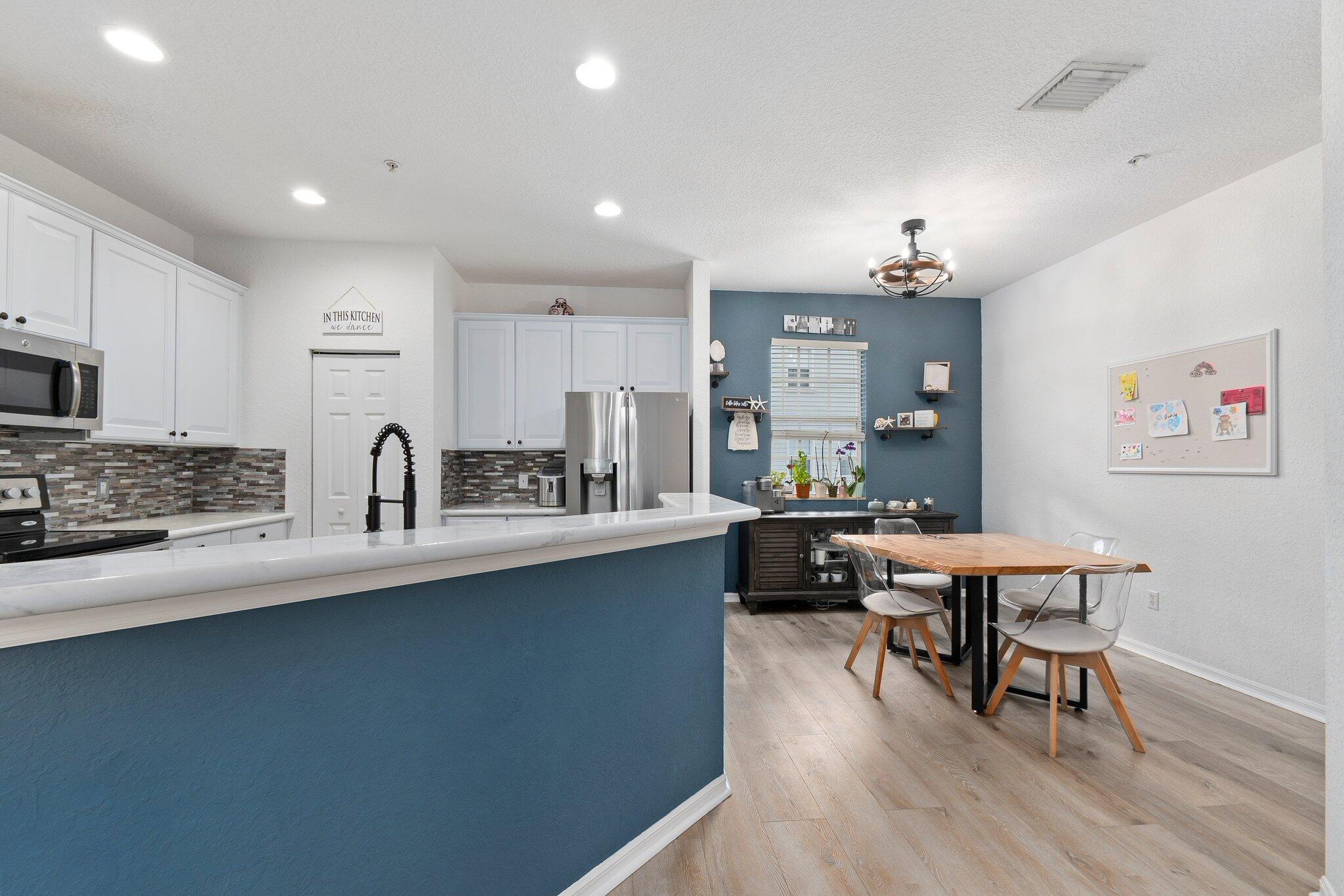 115 Pond Apple Lane 101