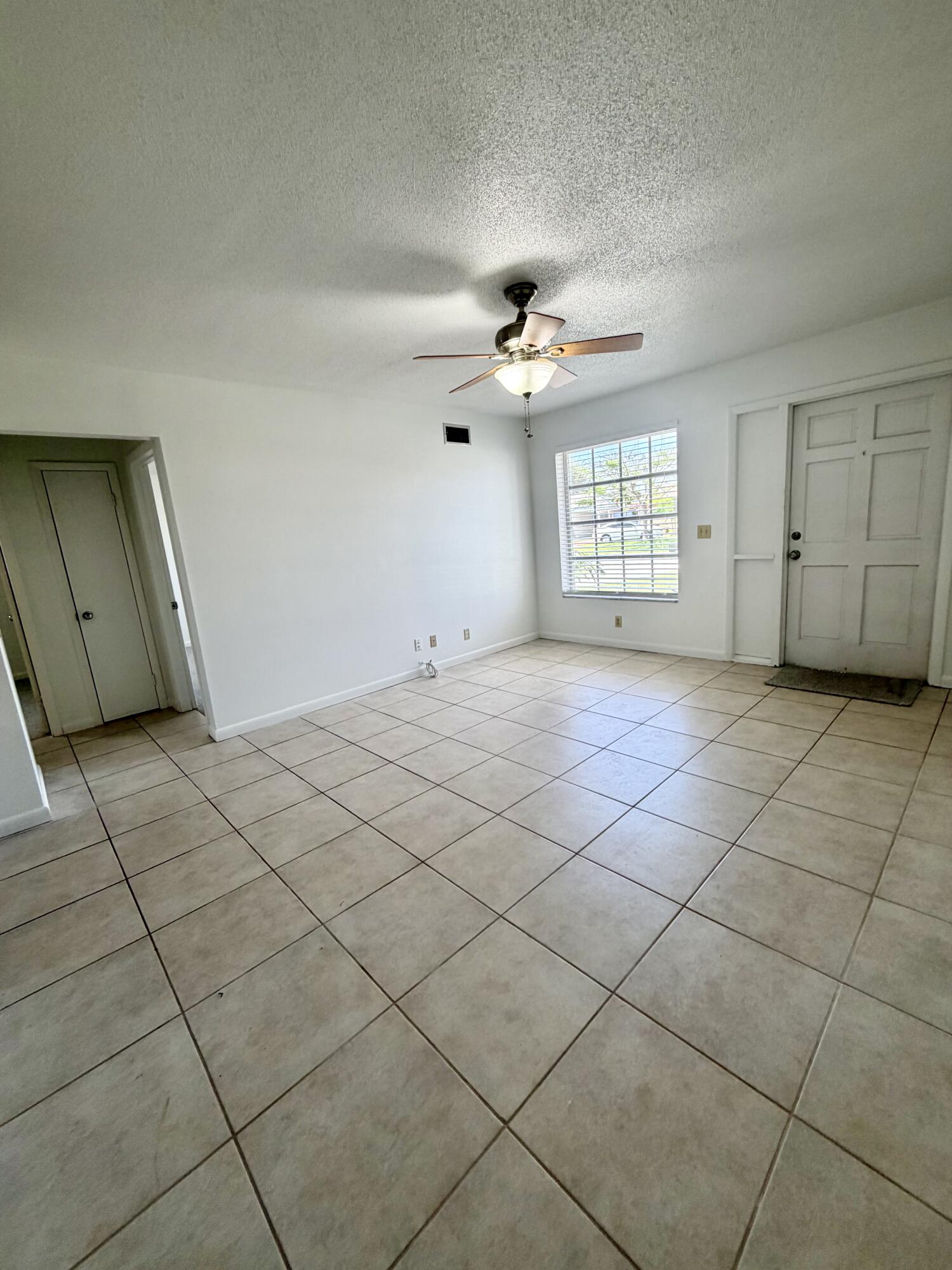 908 Anglers Way