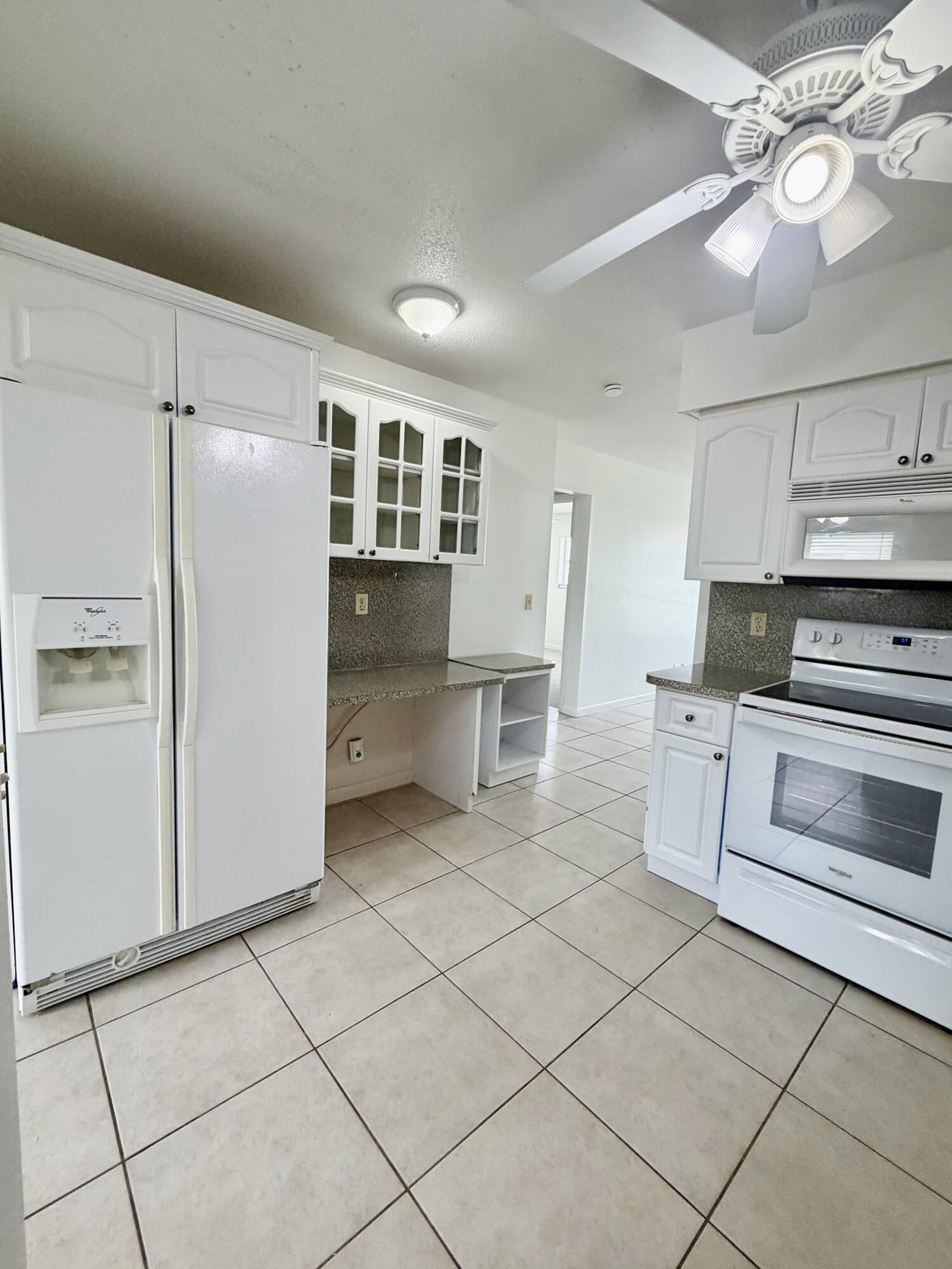 908 Anglers Way