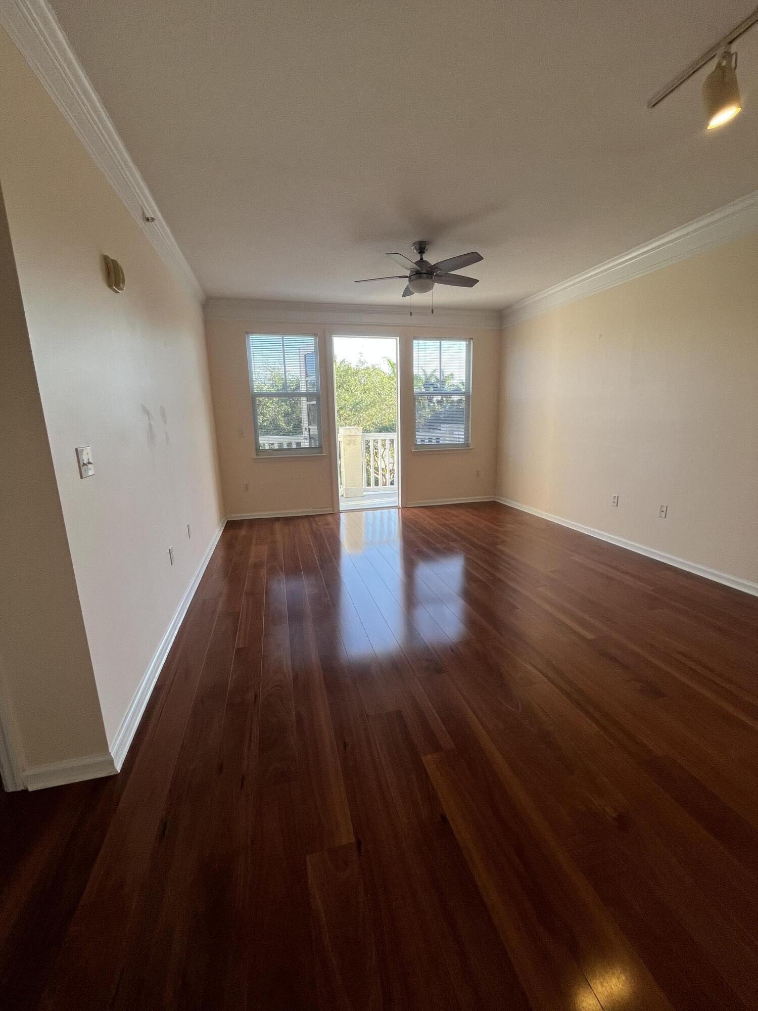 276 Murcia Drive 310