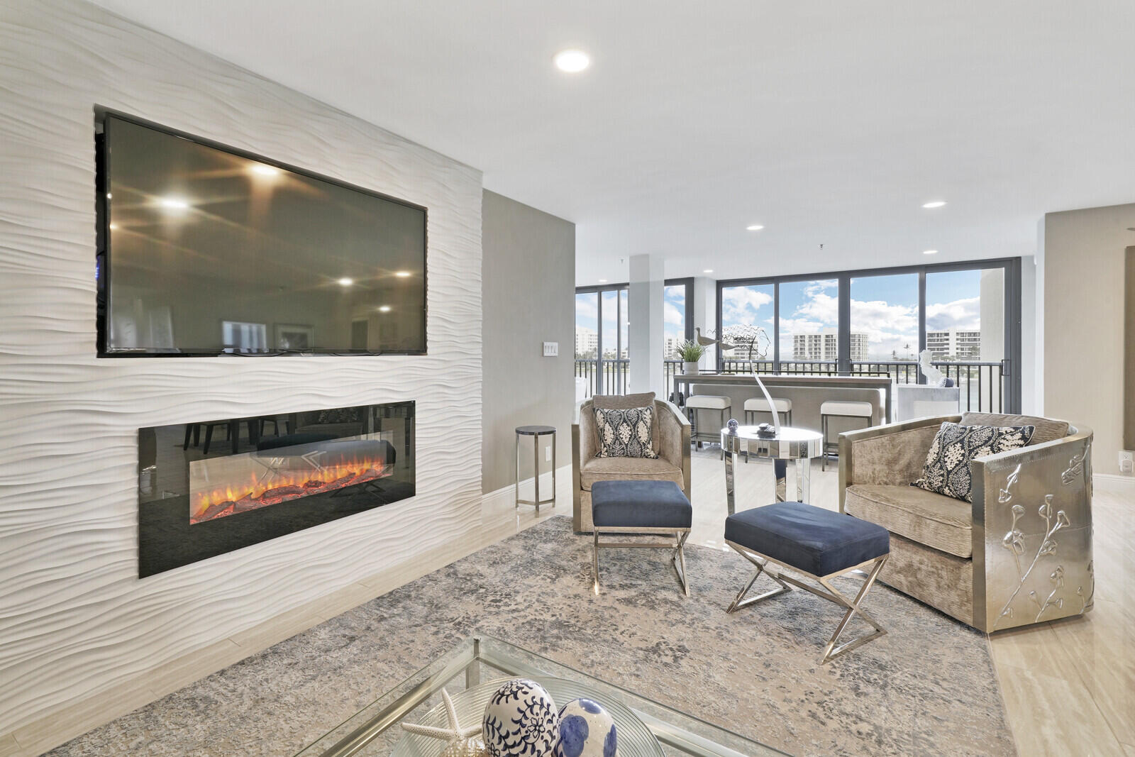 19800 Sandpointe Bay Drive 512