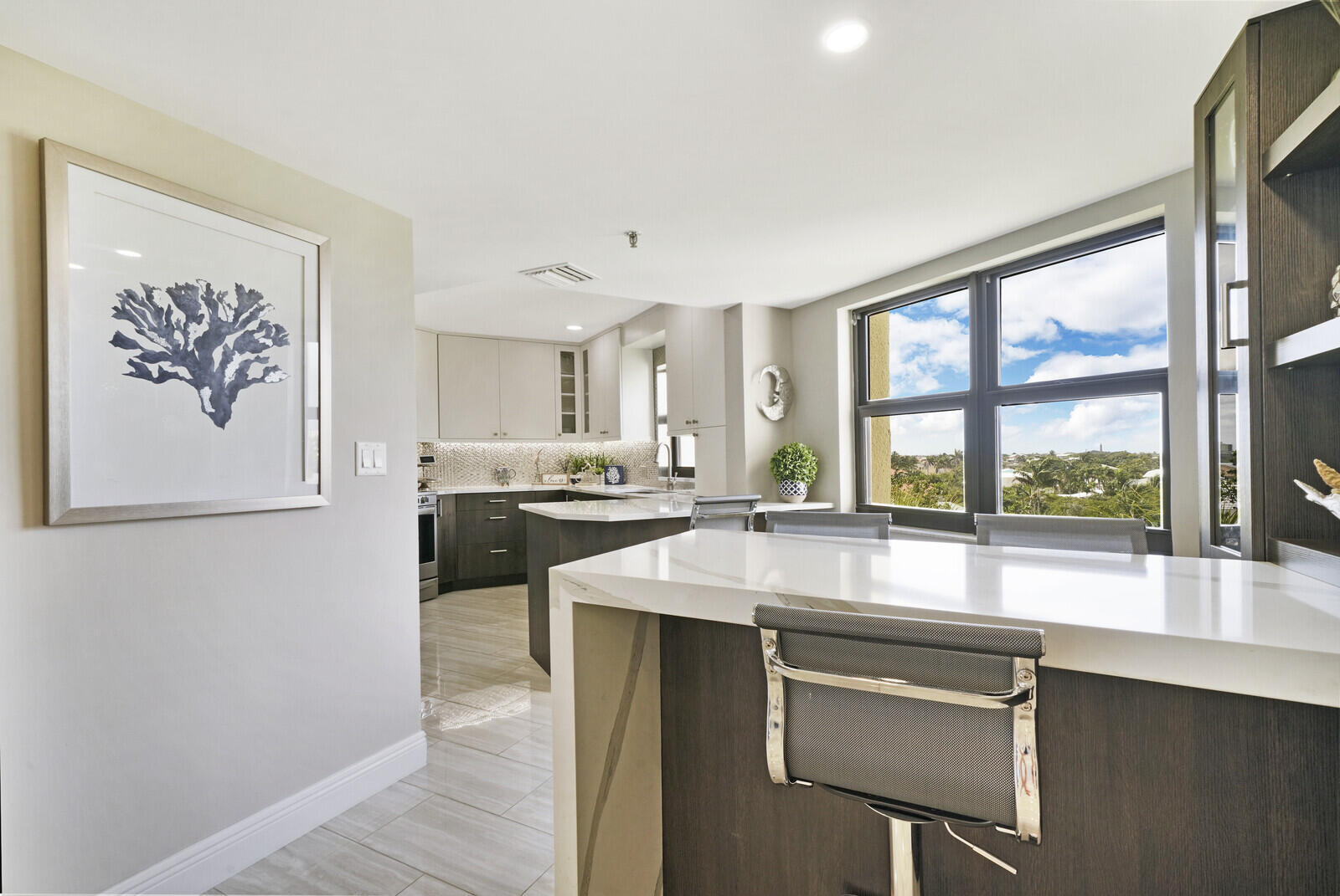 19800 Sandpointe Bay Drive 512