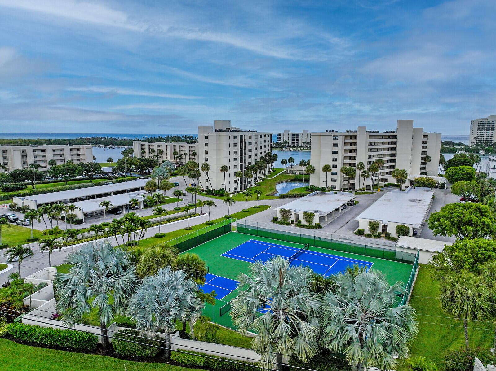 19800 Sandpointe Bay Drive 512