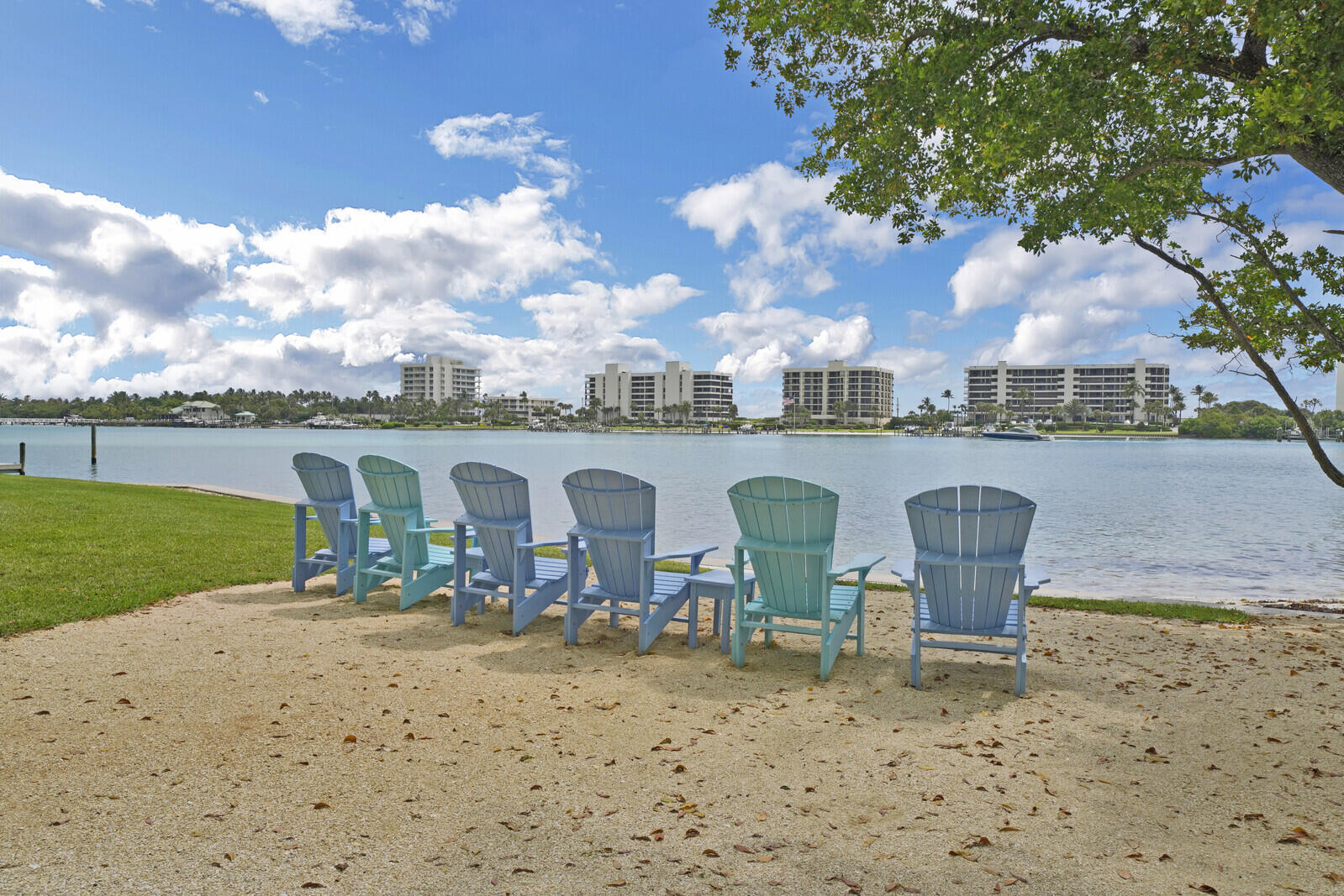 19800 Sandpointe Bay Drive 512