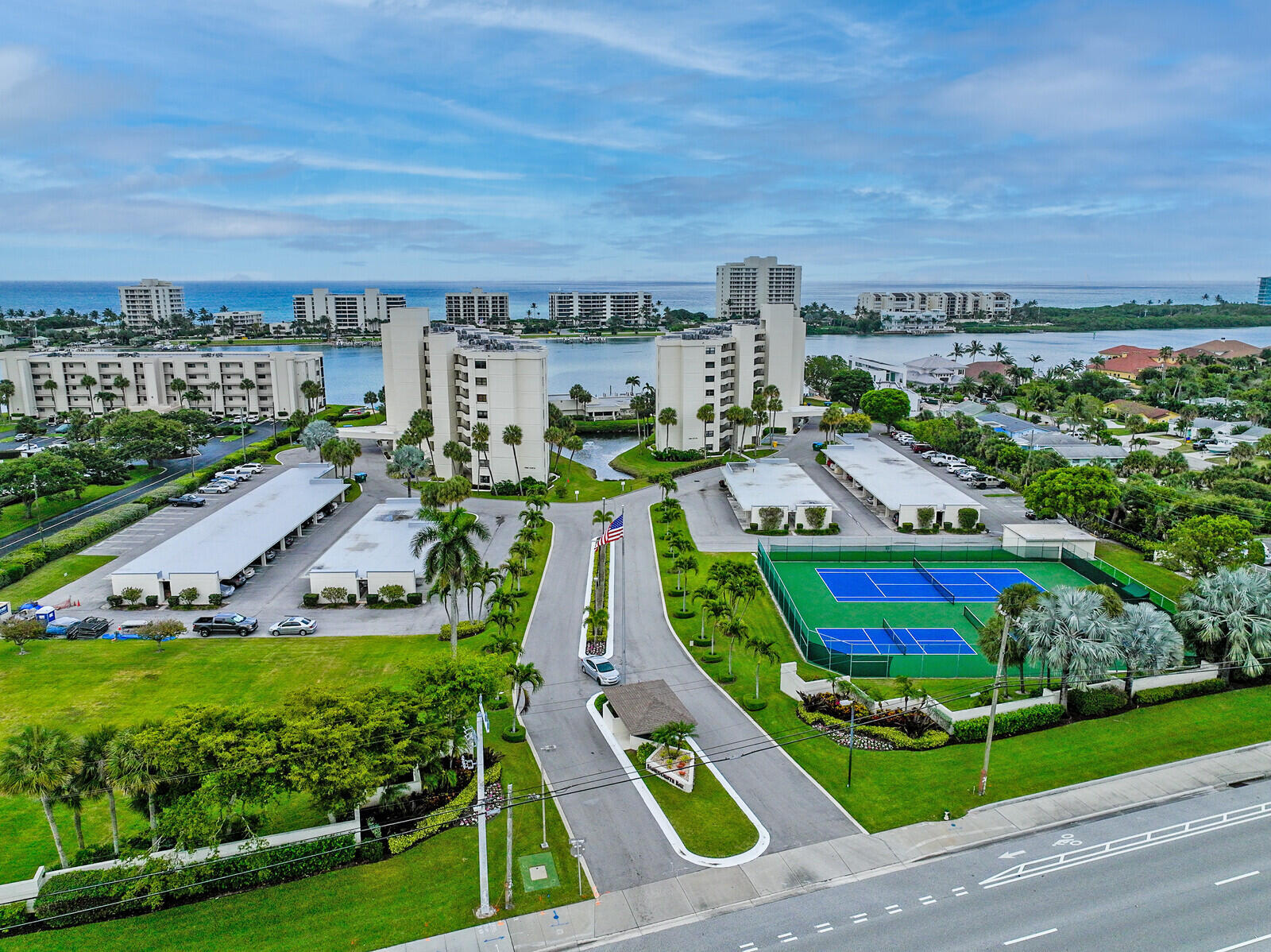 19800 Sandpointe Bay Drive 512