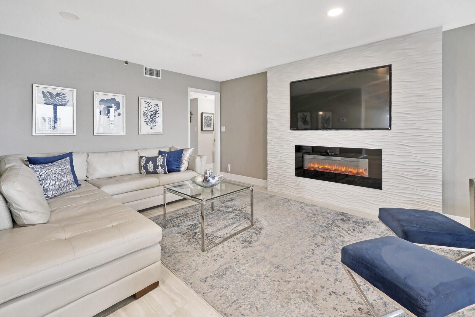 19800 Sandpointe Bay Drive 512