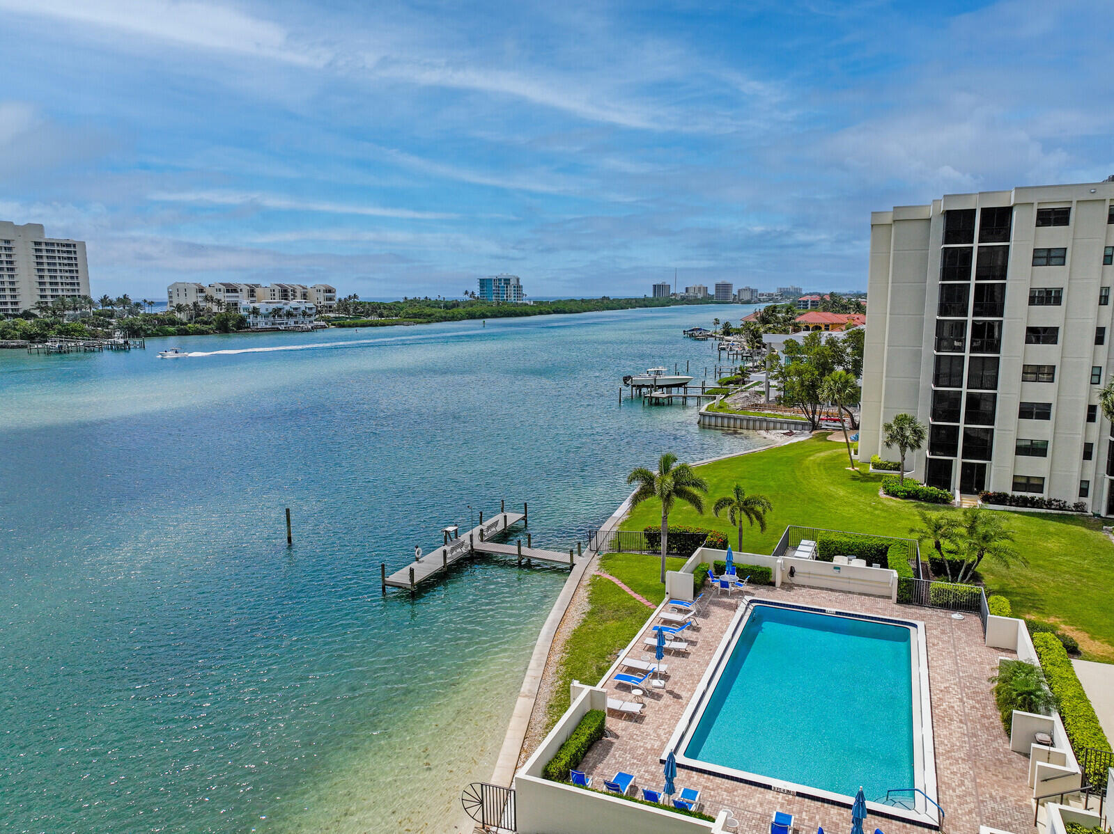 19800 Sandpointe Bay Drive 512