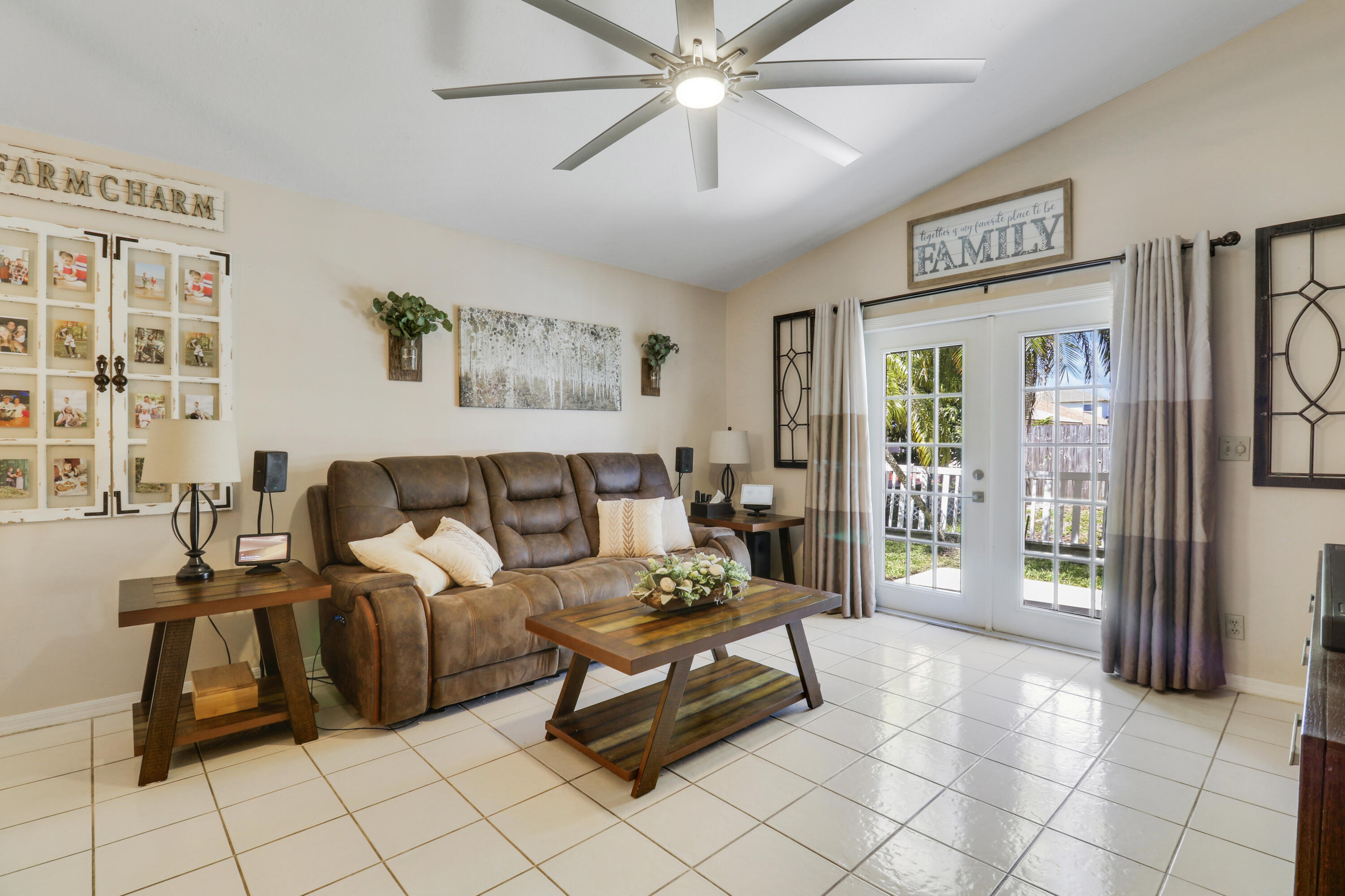 1437 Dandelion Lane