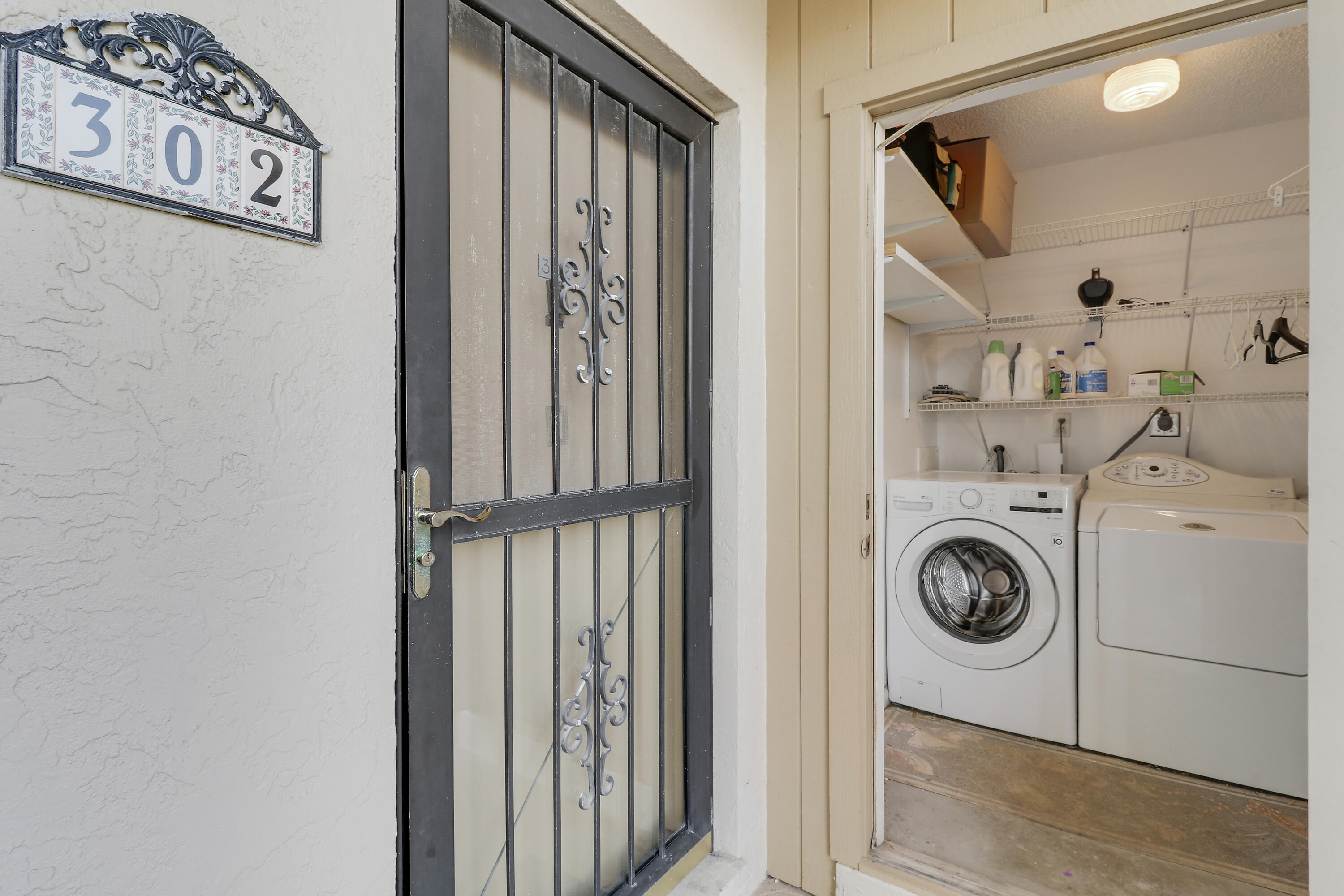 3061 SE Aster Lane 302