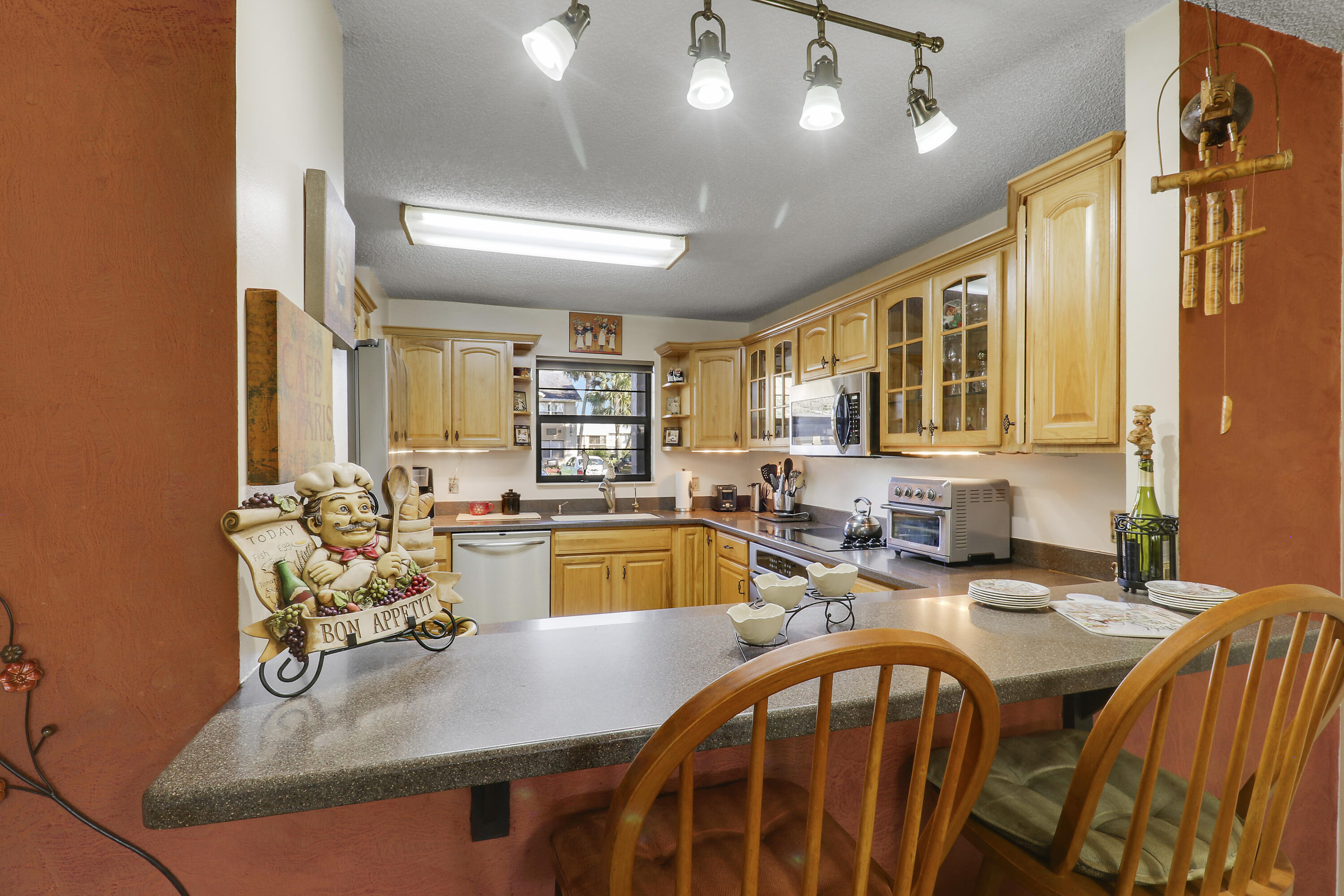 3061 SE Aster Lane 302