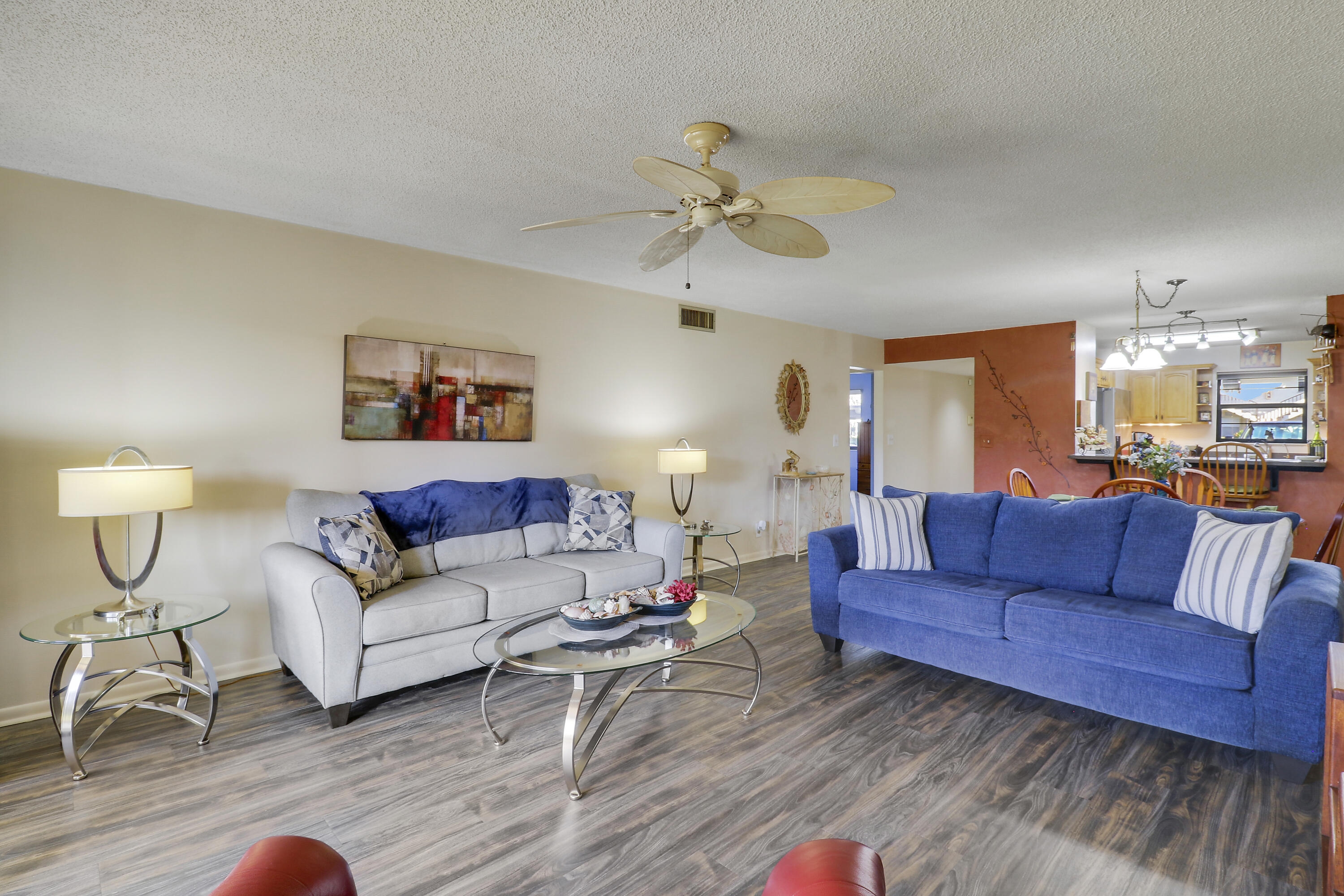 3061 SE Aster Lane 302
