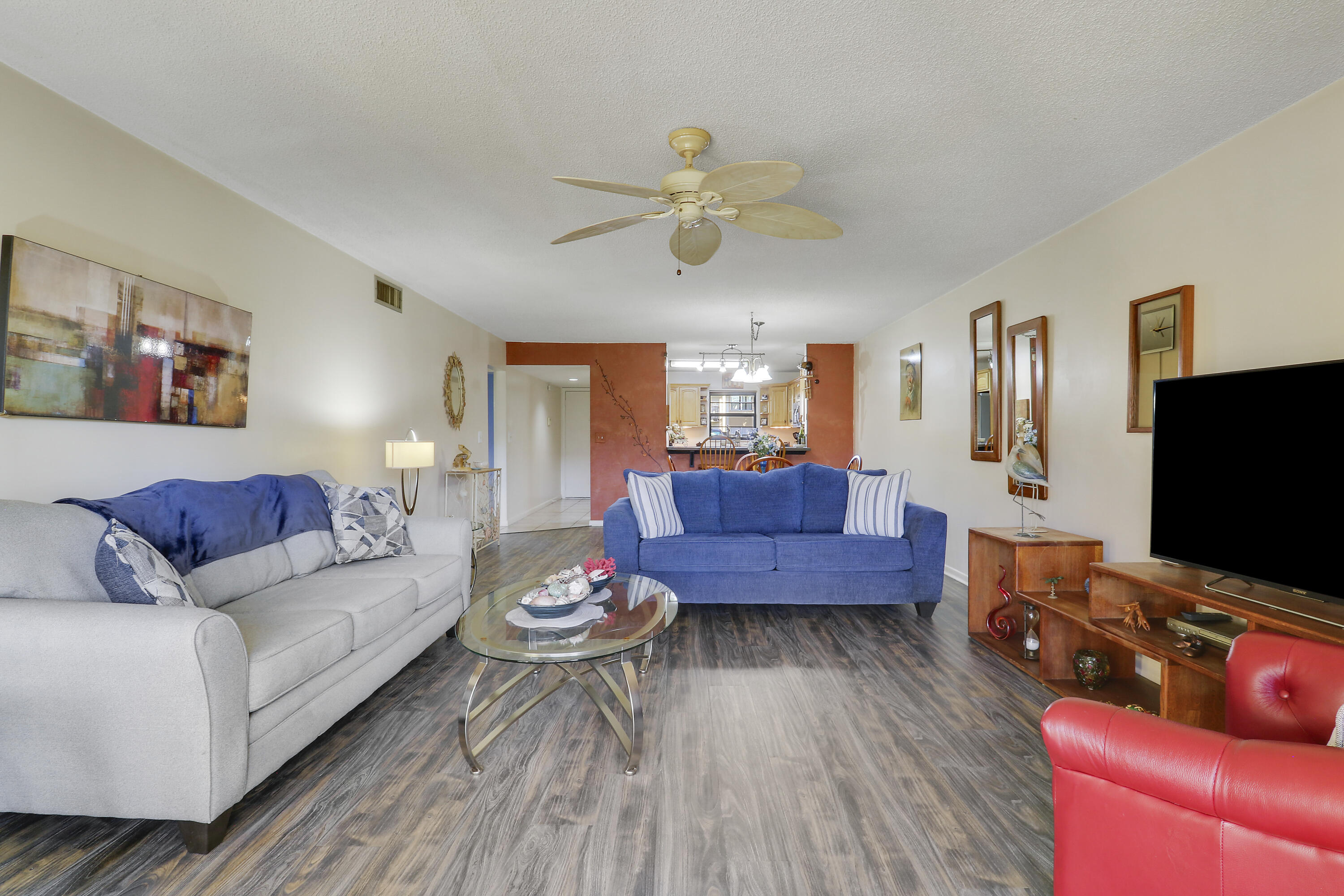 3061 SE Aster Lane 302