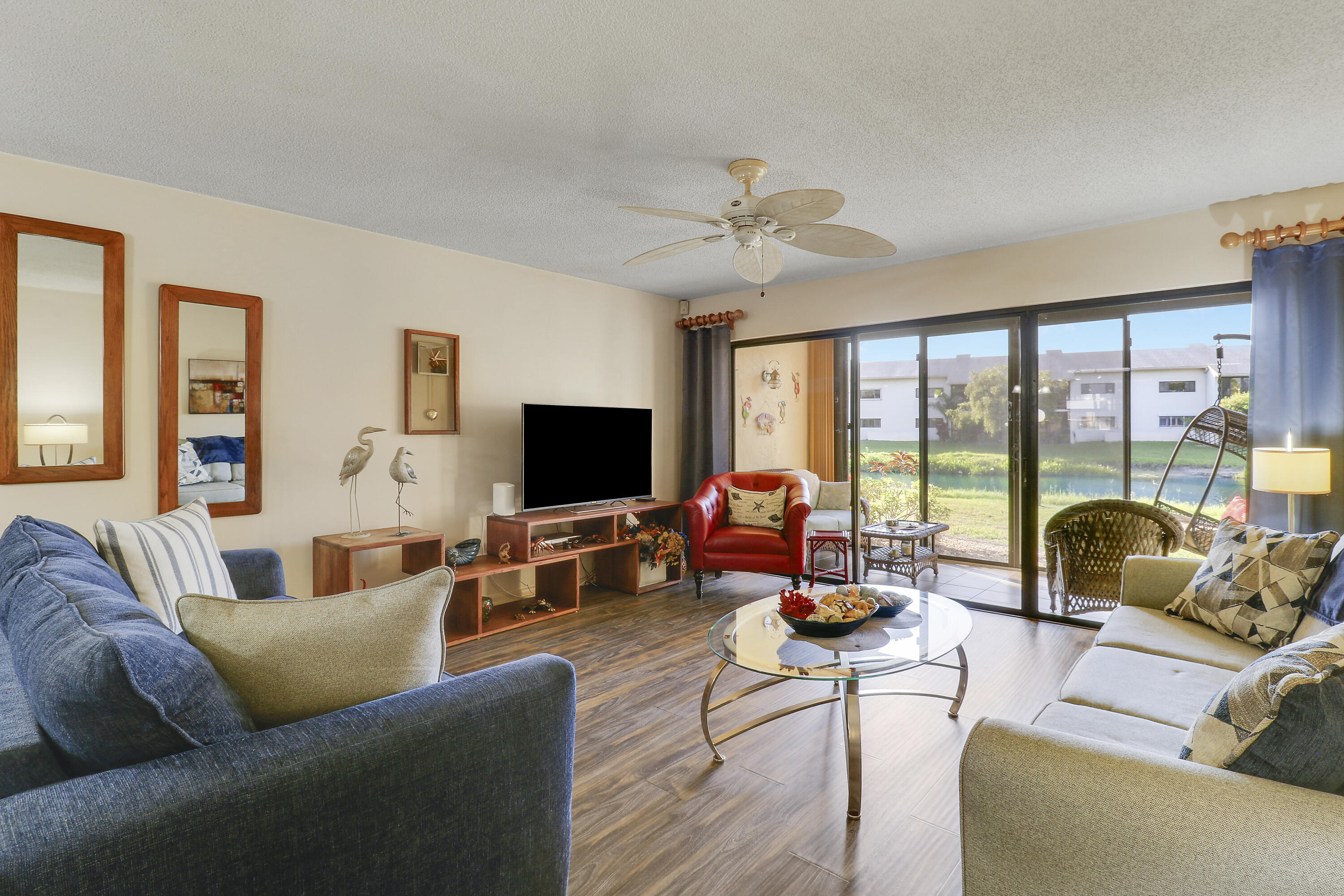 3061 SE Aster Lane 302