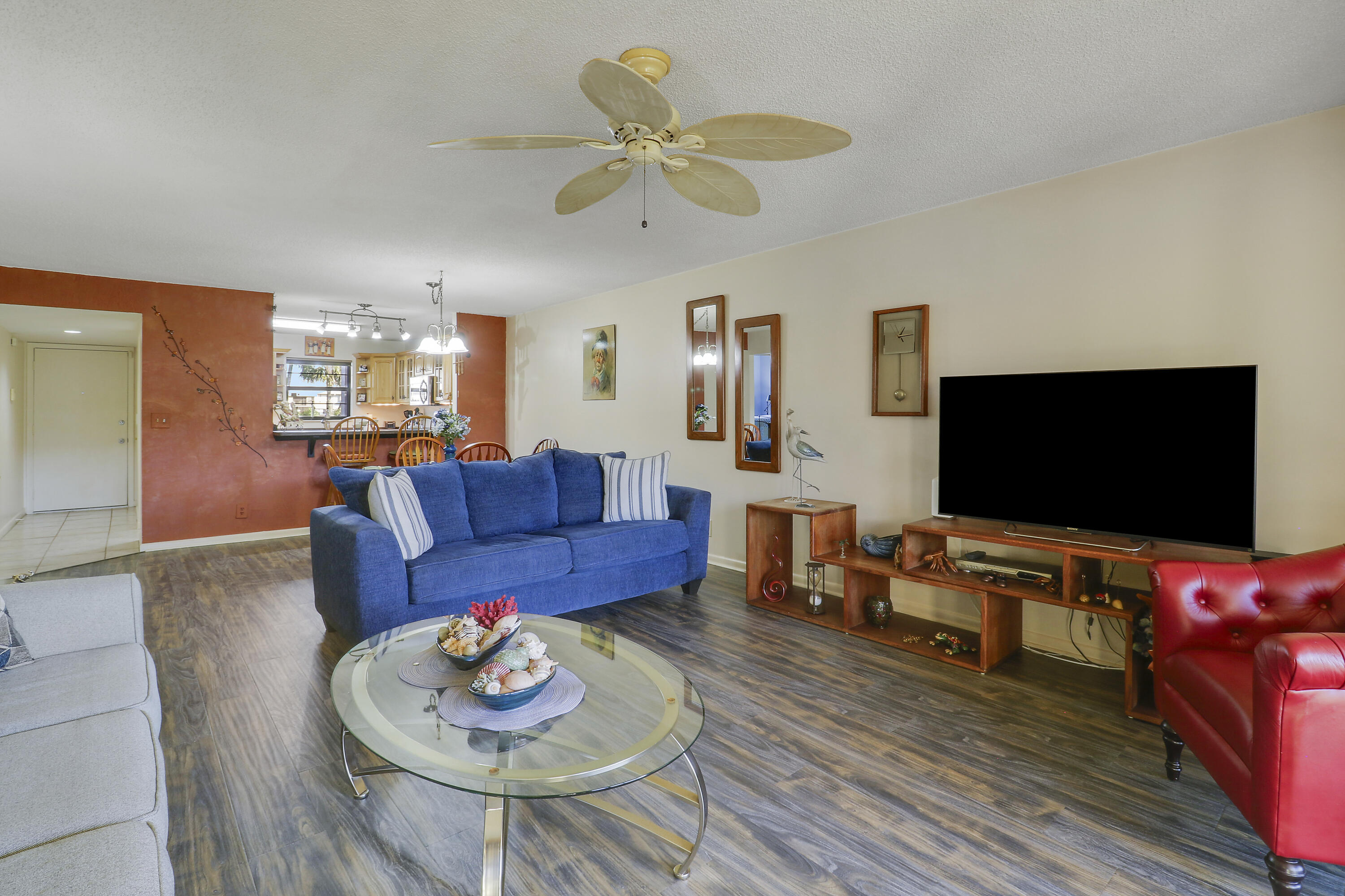 3061 SE Aster Lane 302