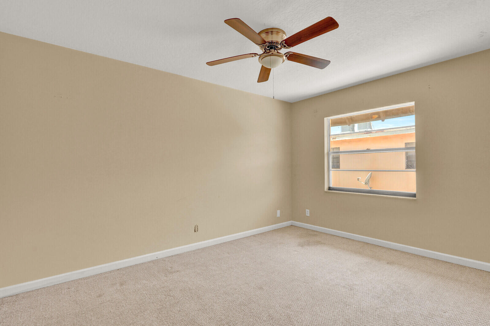 312 Southwind Drive 207