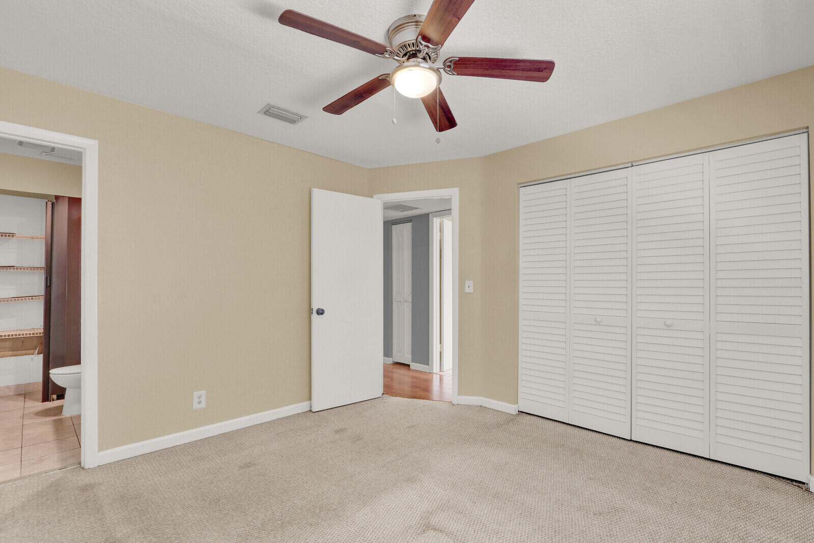 312 Southwind Drive 207