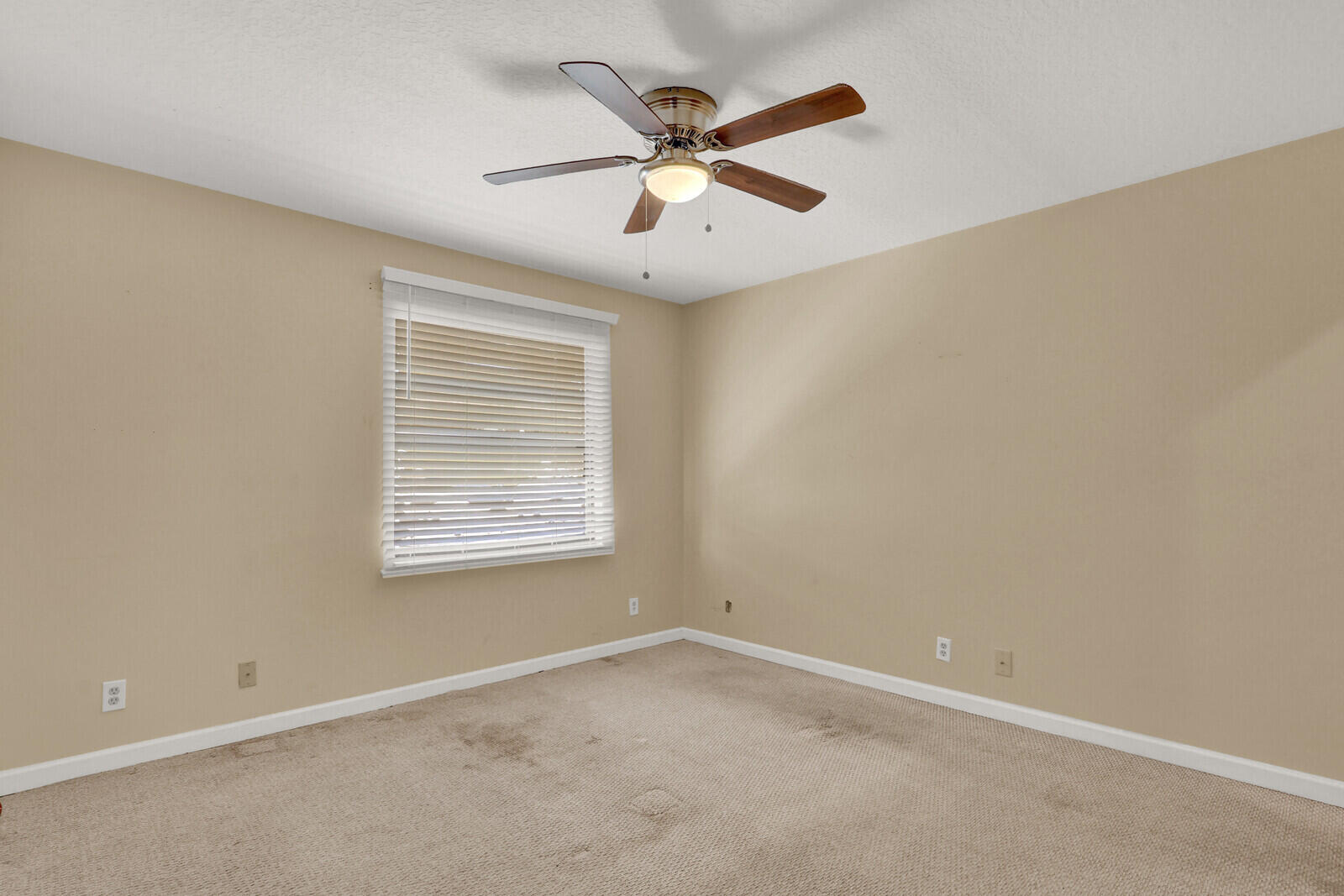 312 Southwind Drive 207