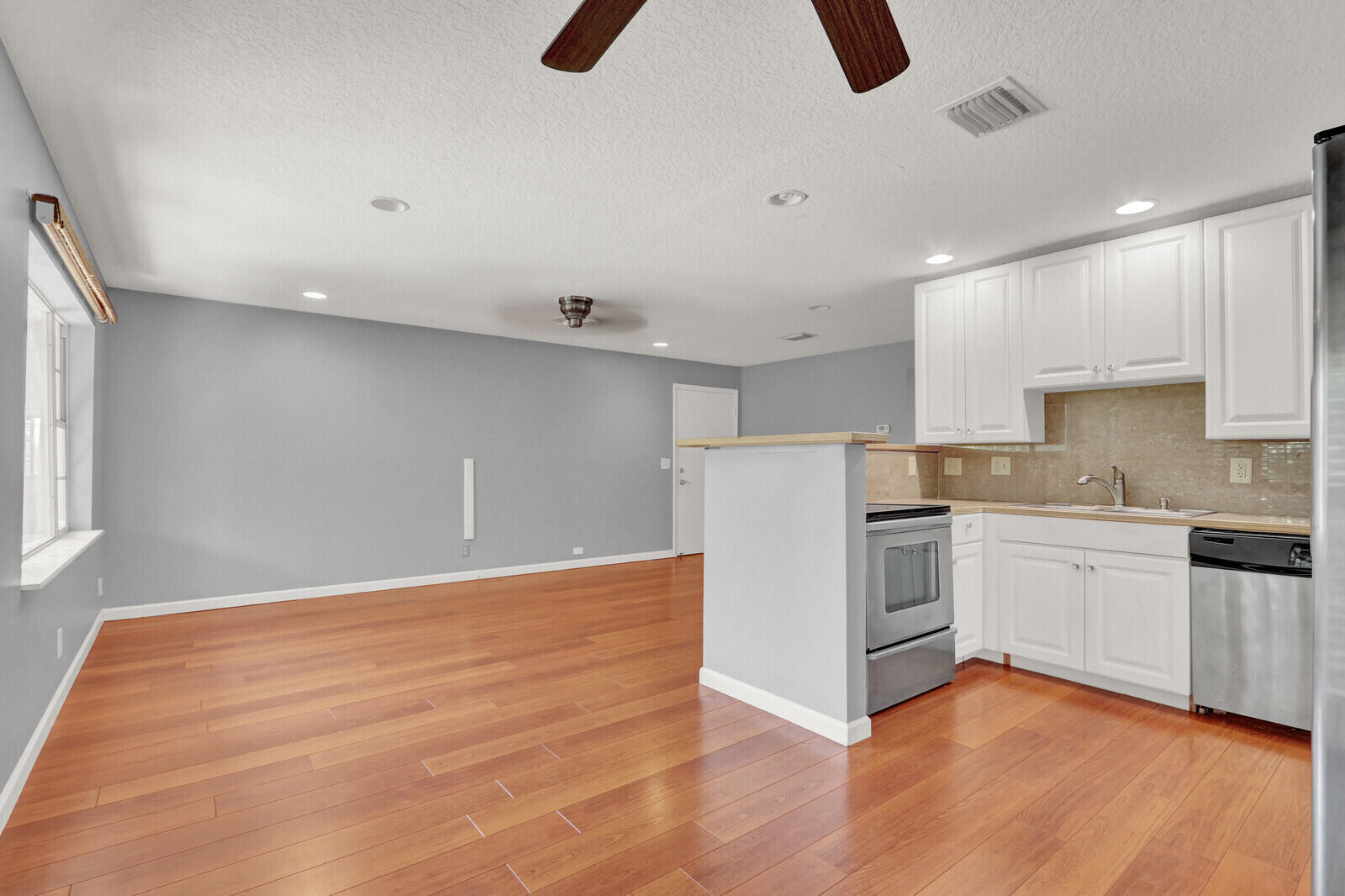 312 Southwind Drive 207