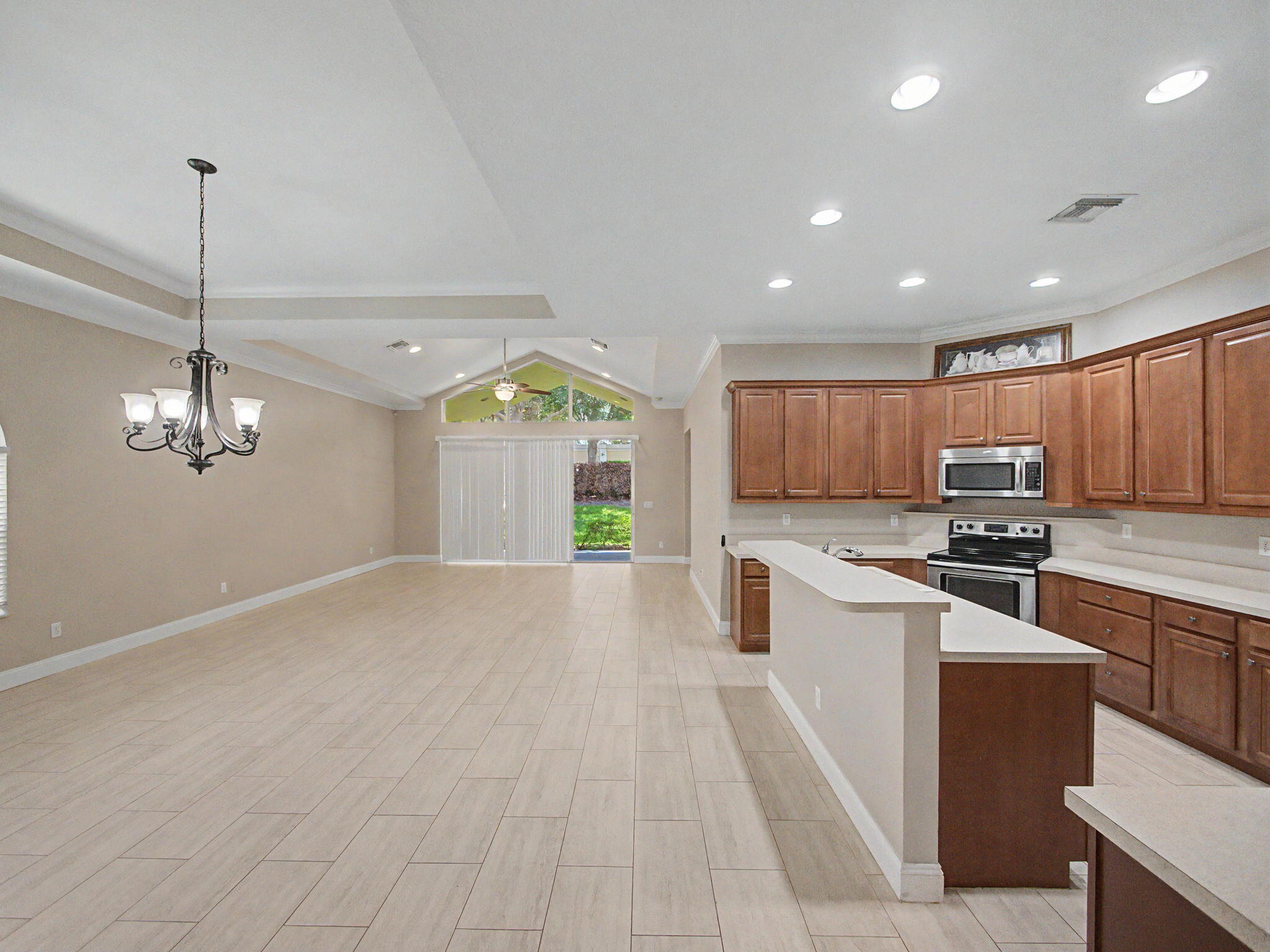 9112 Short Chip Circle, Port St. Lucie