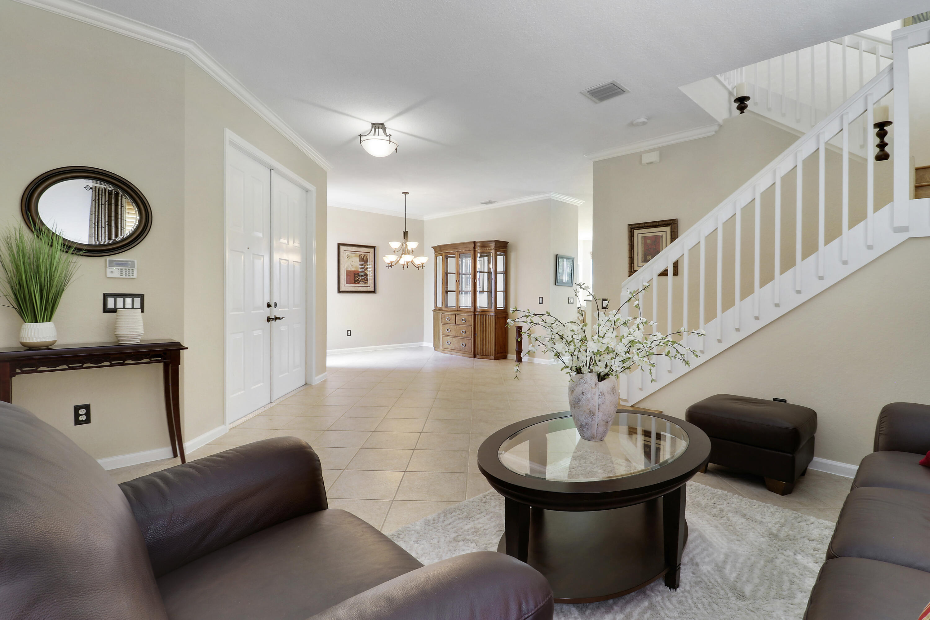 5068 Northern Lights Drive
