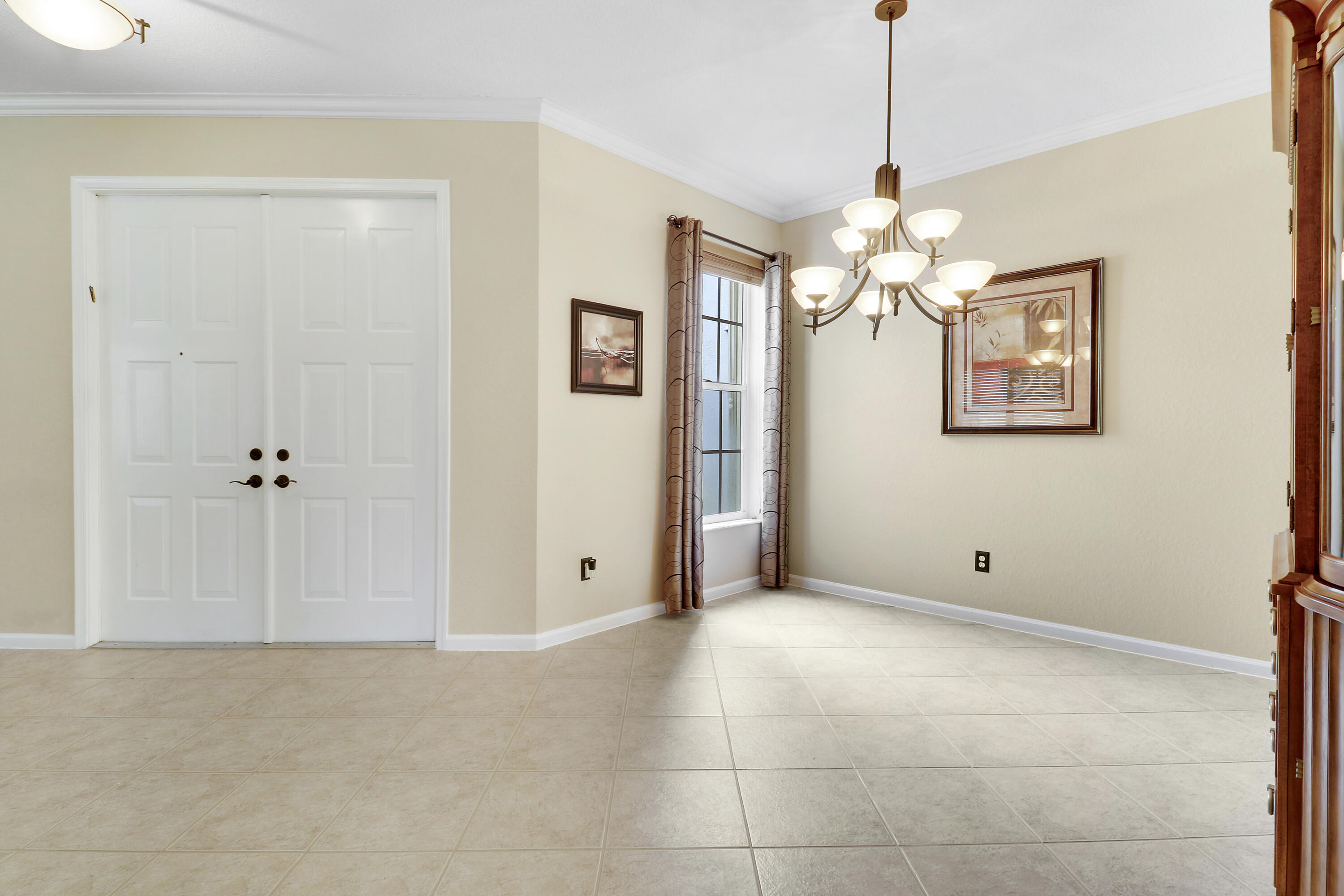 5068 Northern Lights Drive