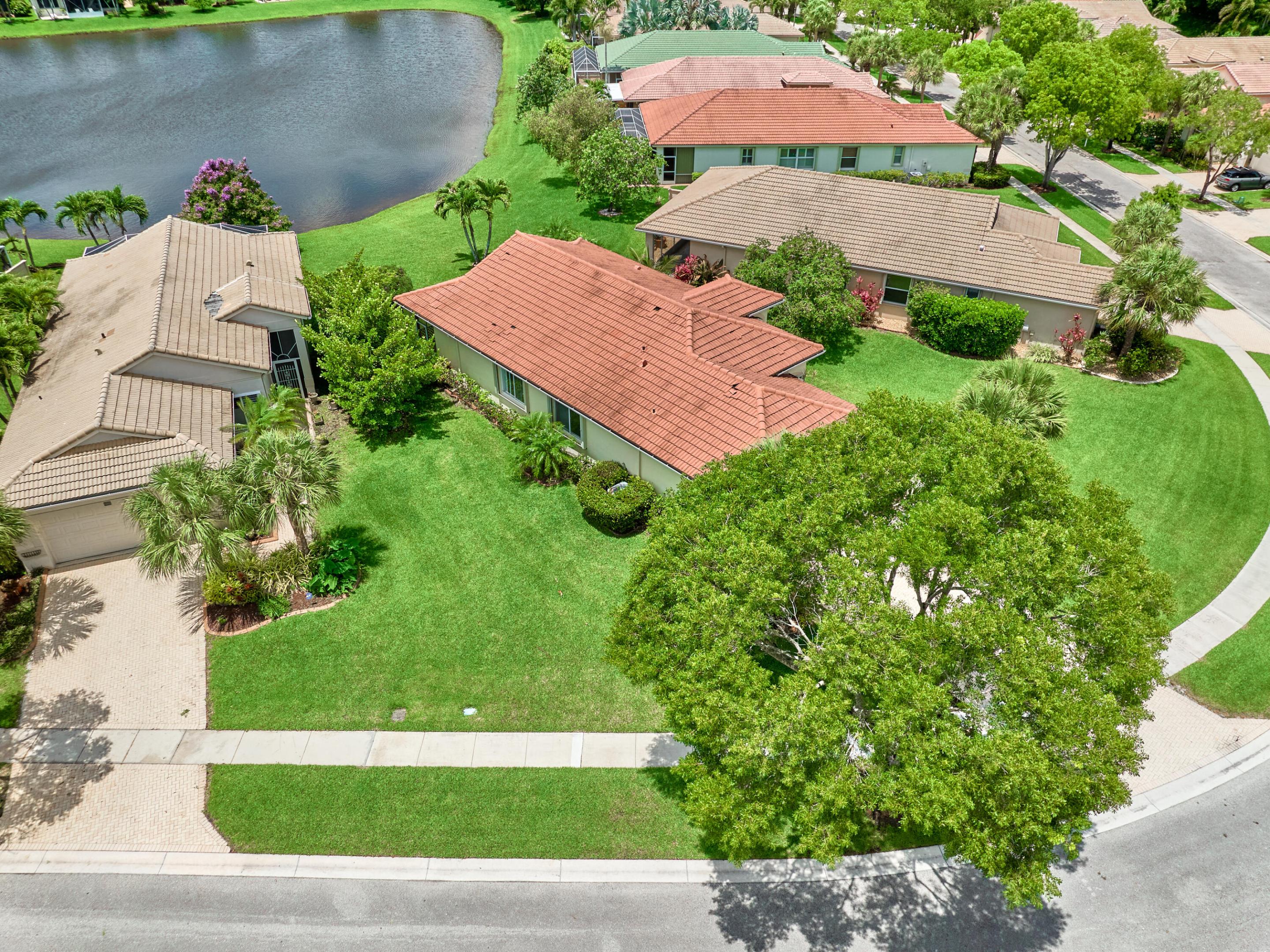 2649 Clipper Circle