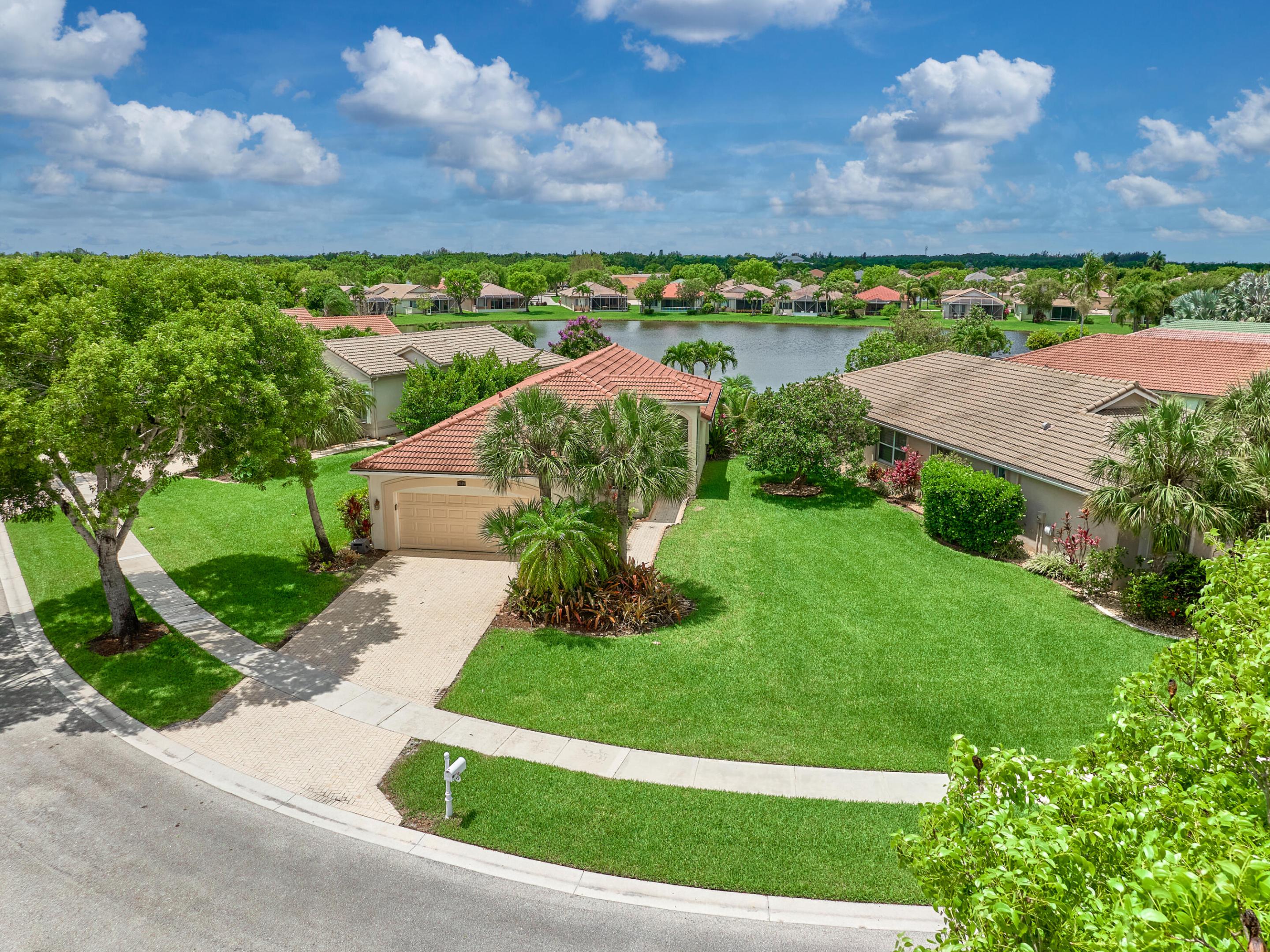 2649 Clipper Circle