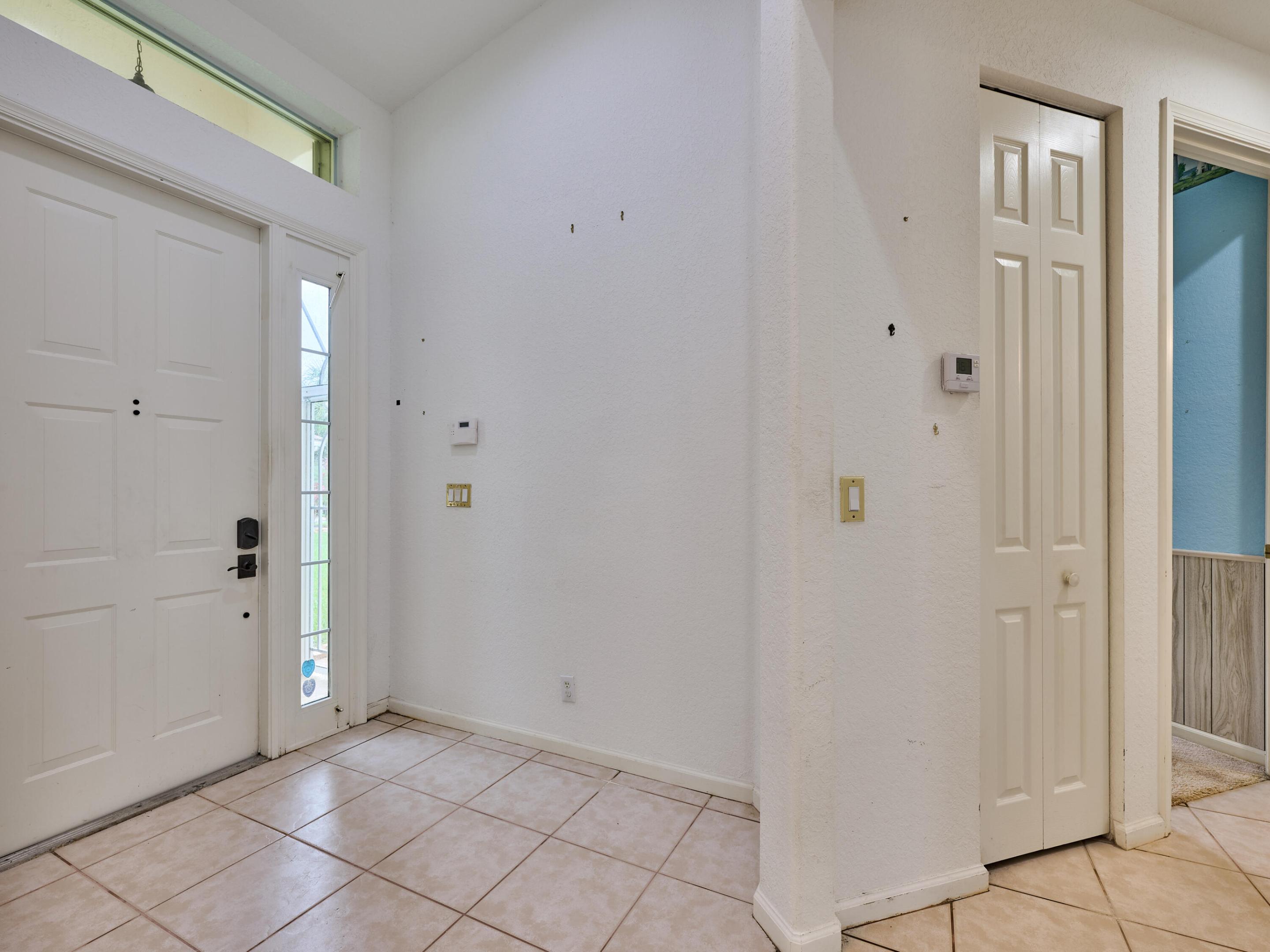 2649 Clipper Circle