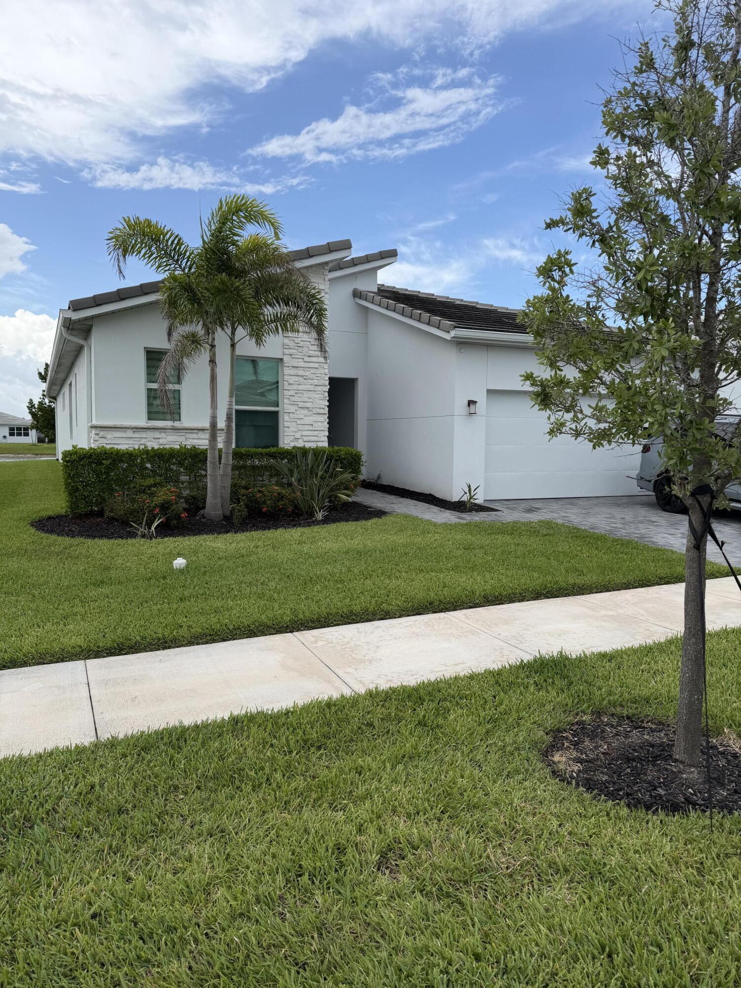 9856 SW Isabelline Drive, Port St. Lucie