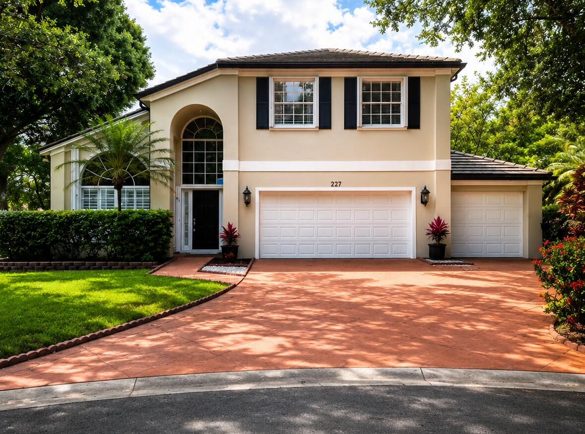 227 Skylark Point