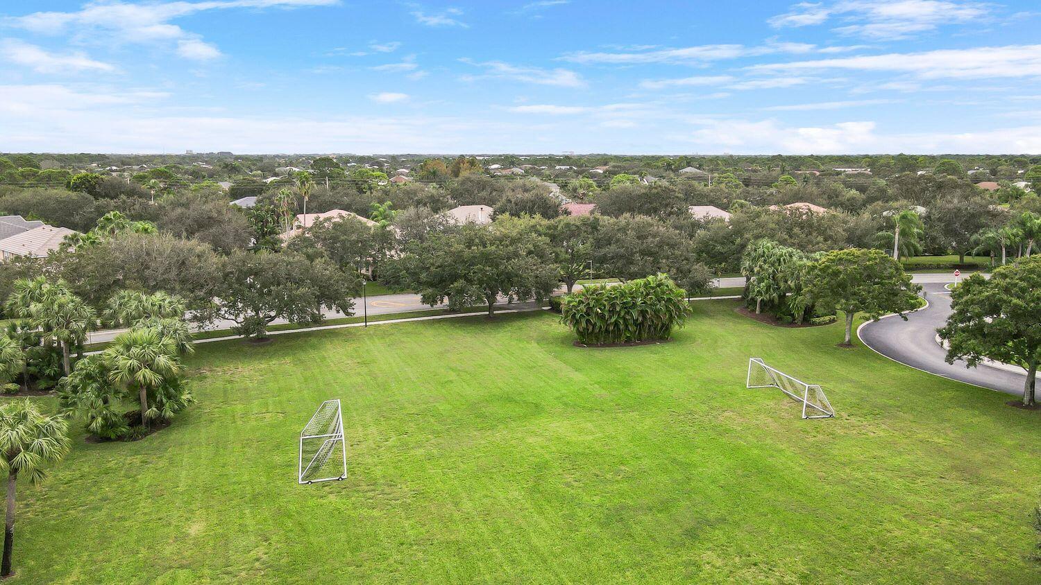 227 Skylark Point