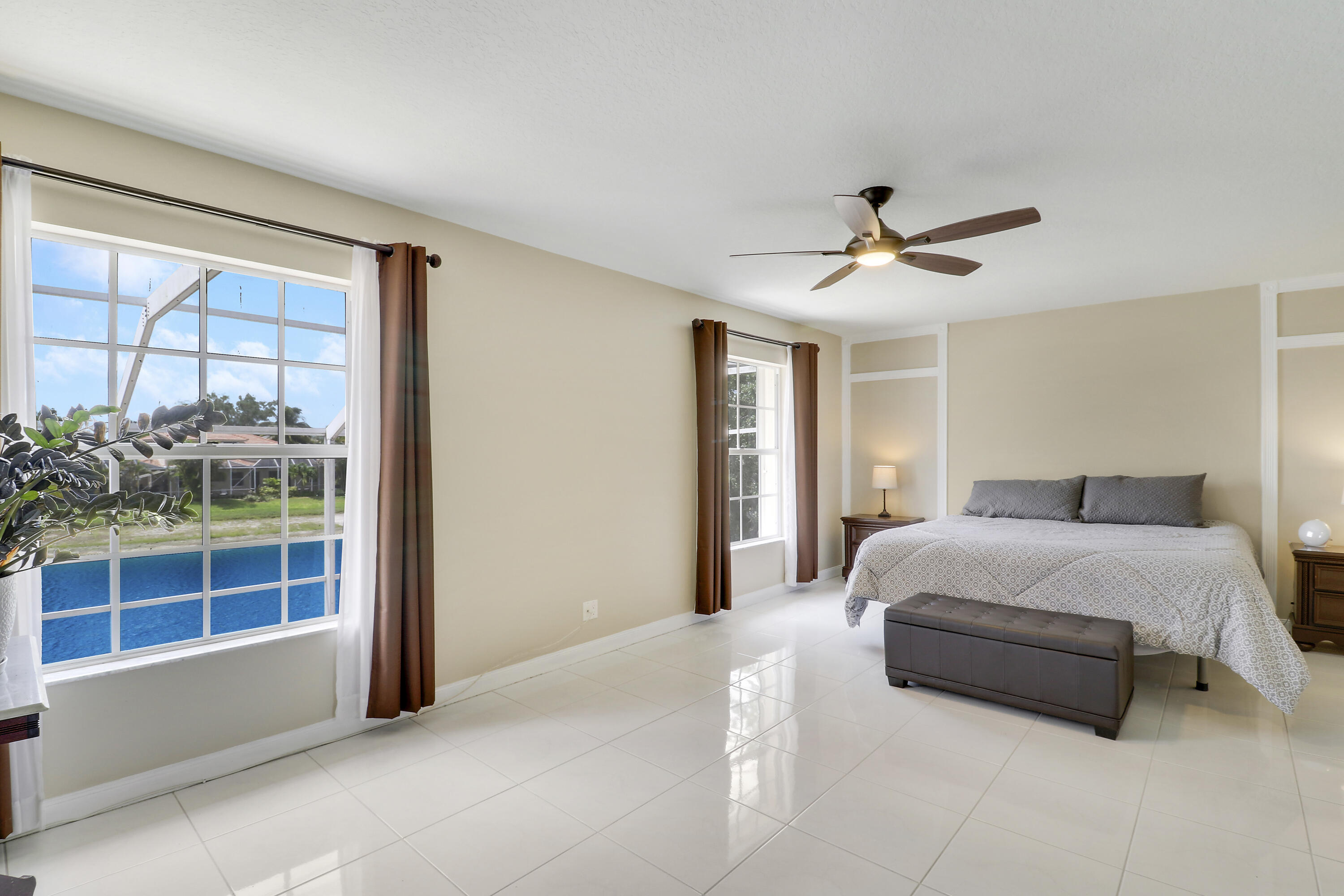 227 Skylark Point