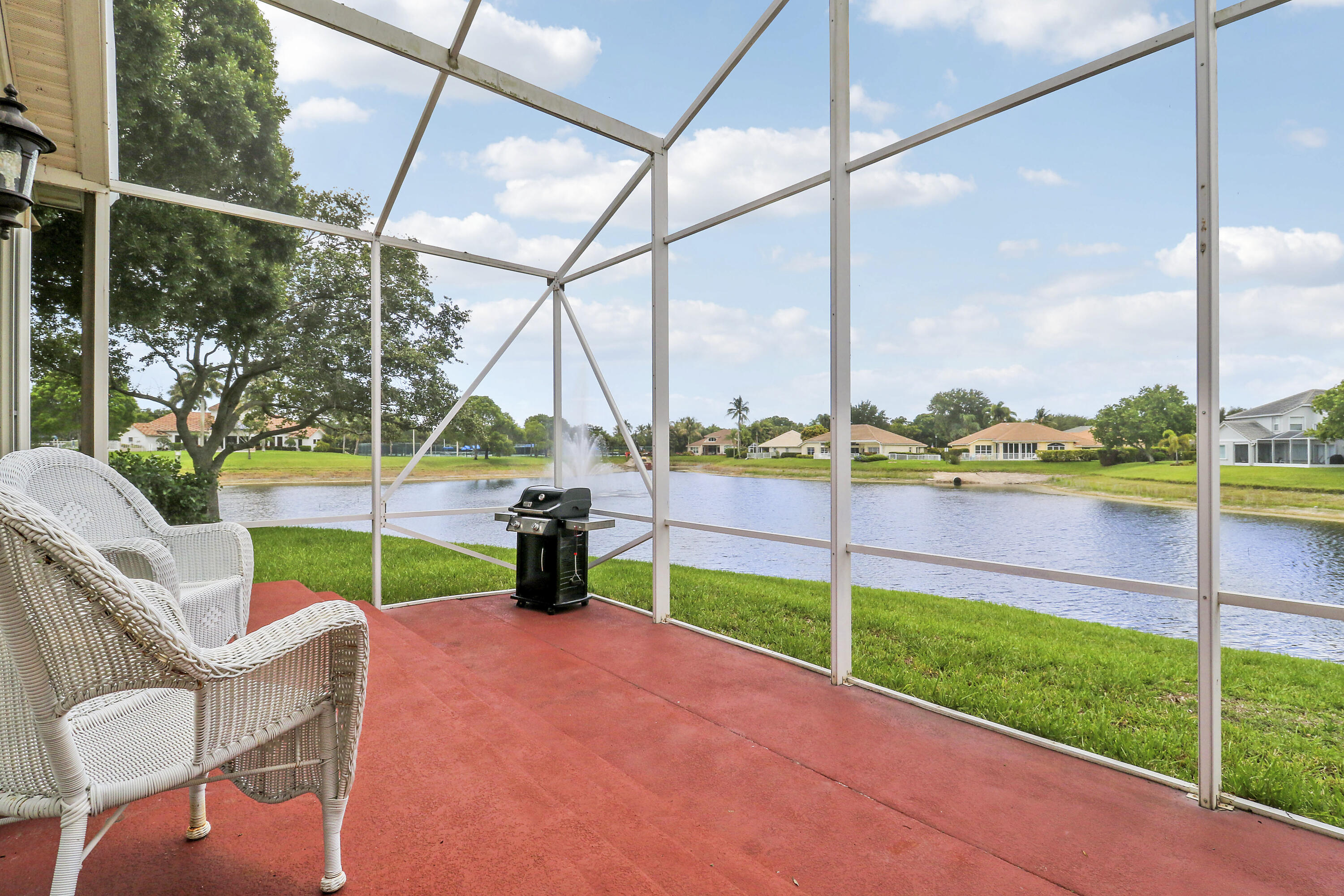 227 Skylark Point