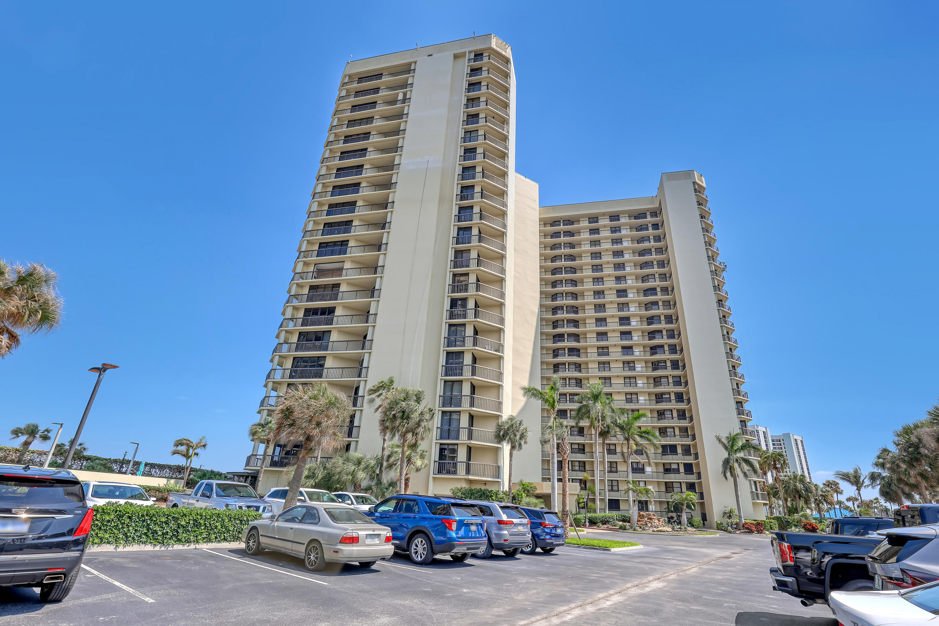 9550 S Ocean Drive 4