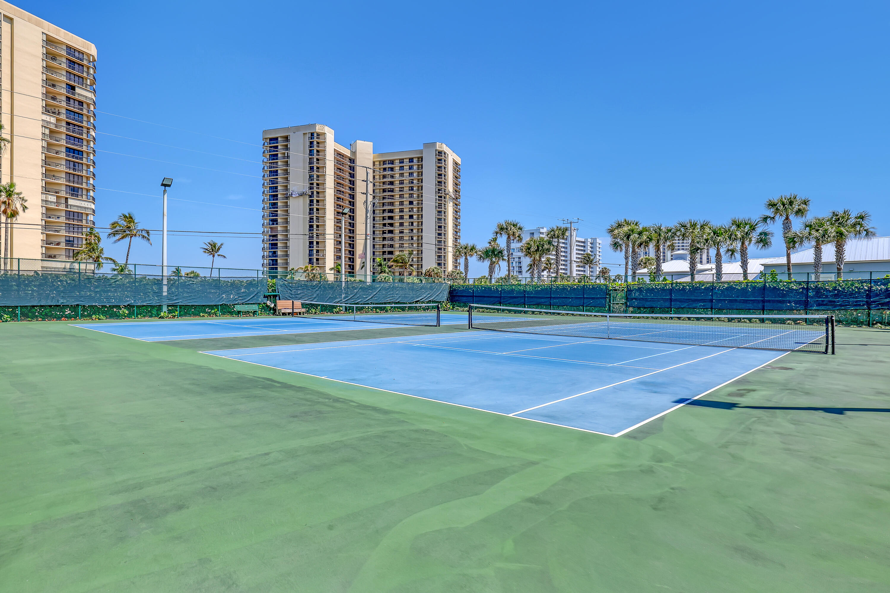 9550 S Ocean Drive 4