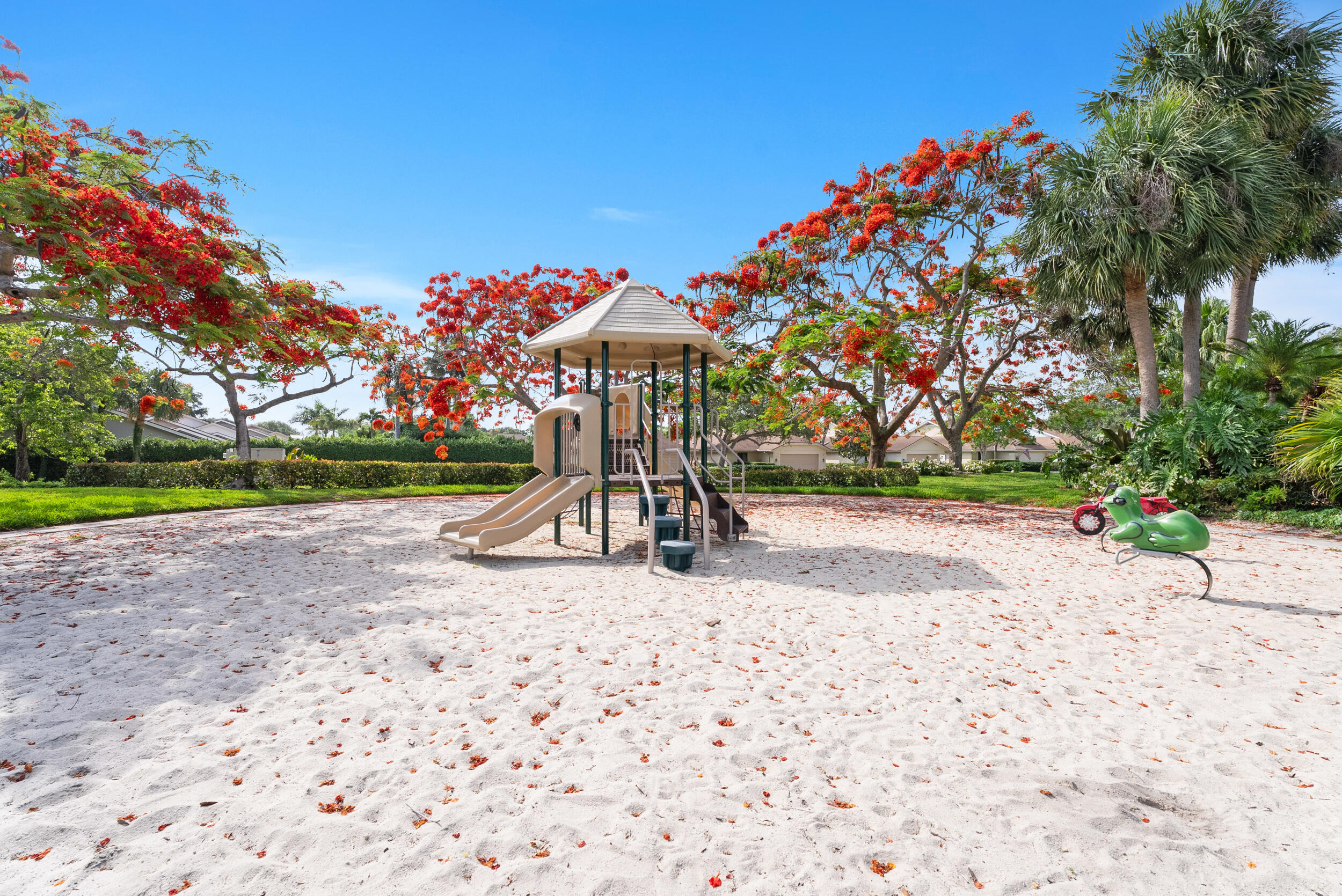 109 Harbourside Circle