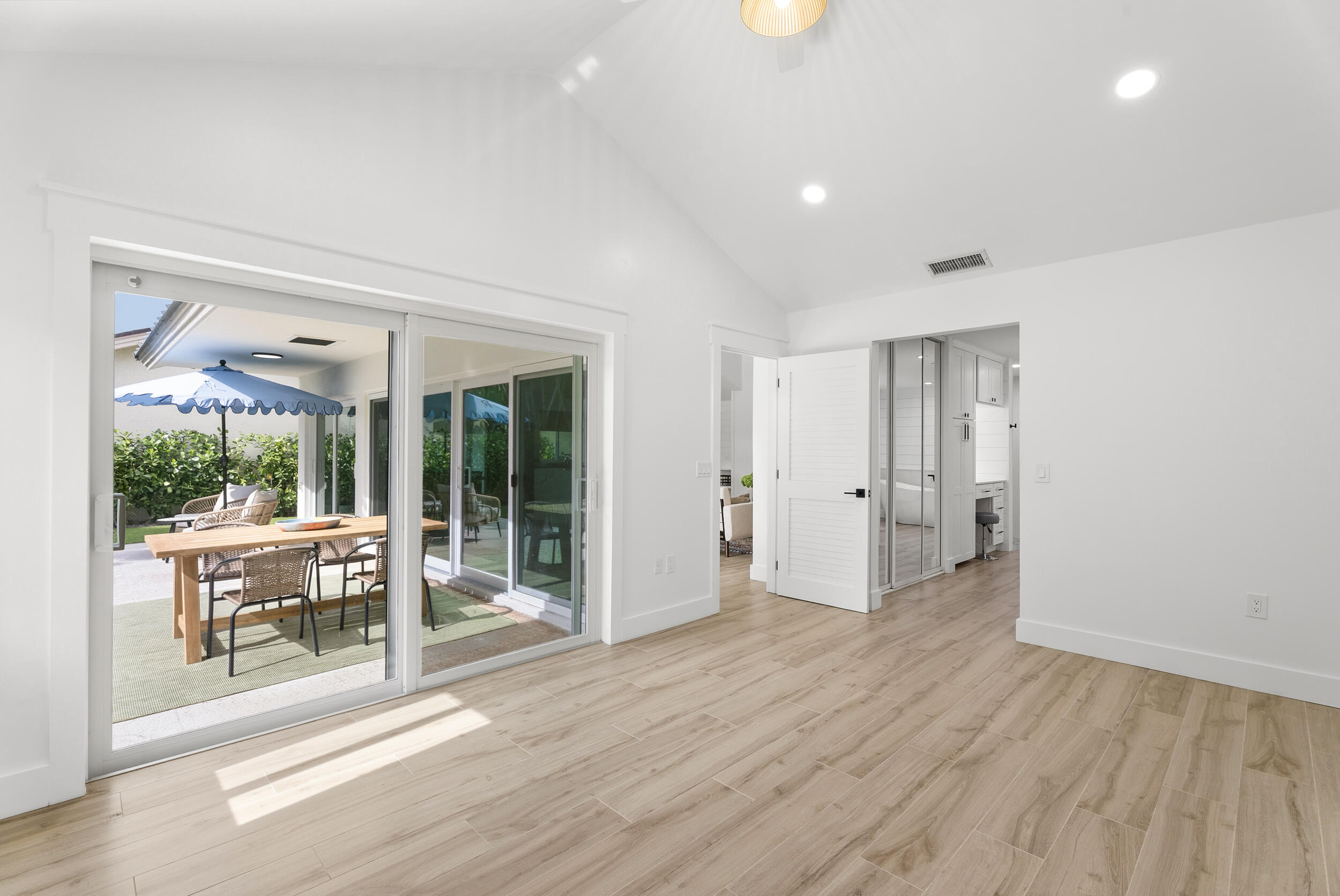 109 Harbourside Circle