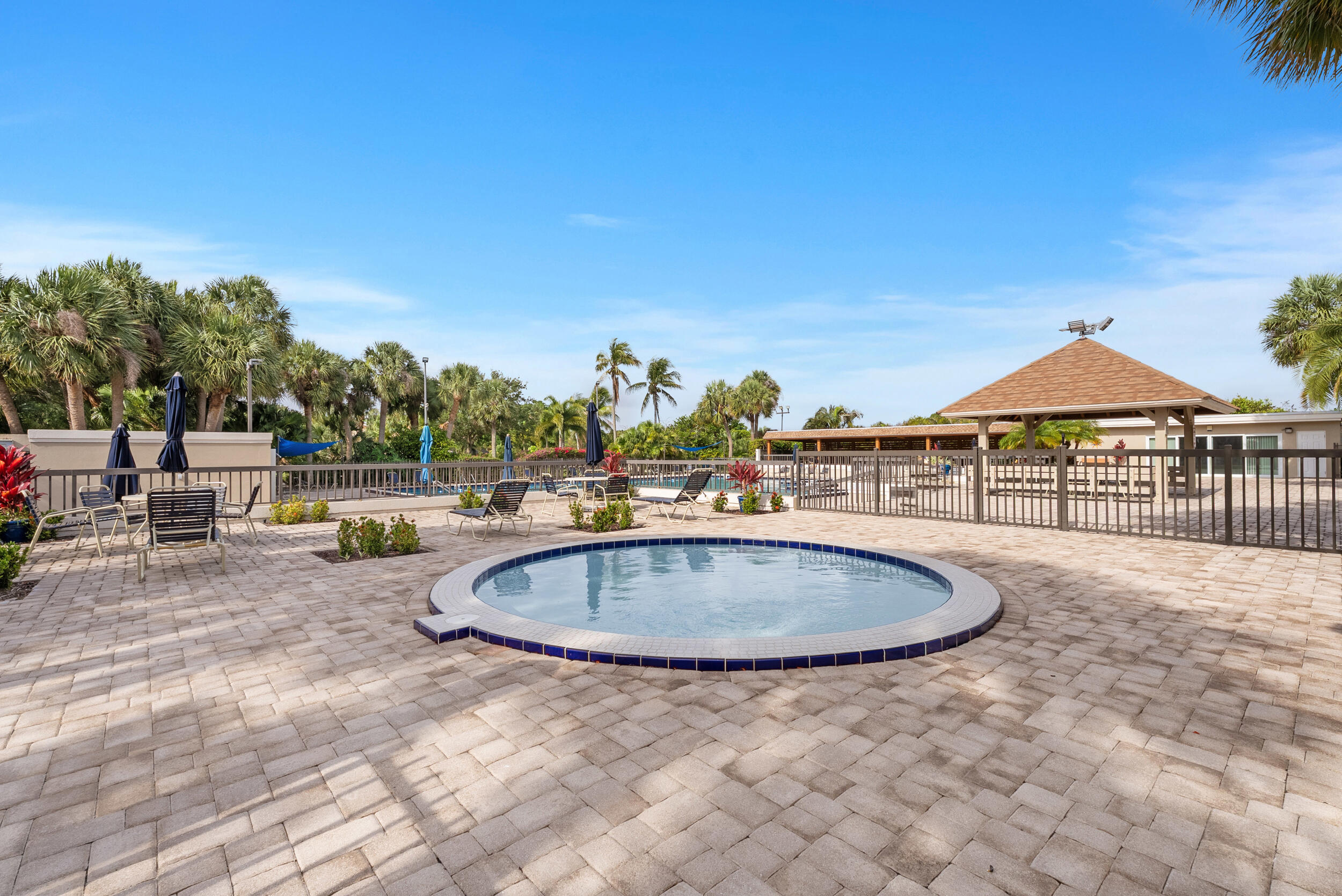 109 Harbourside Circle