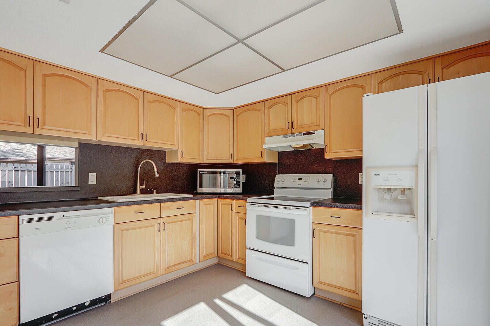 113 Sherwood Circle 25b